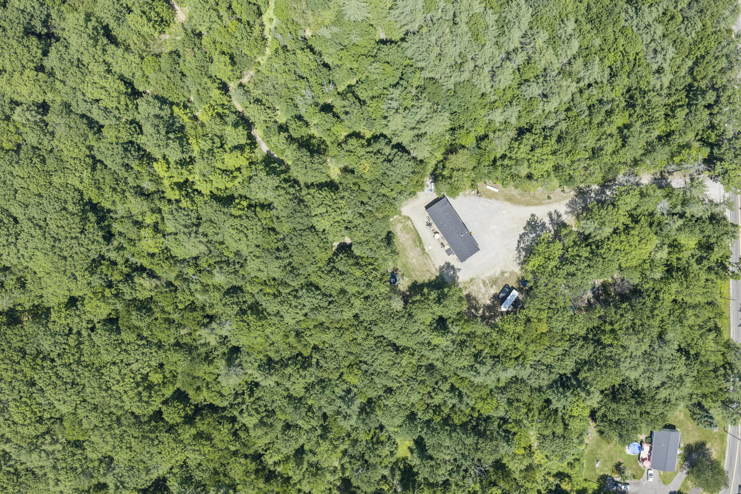 main property photo 45