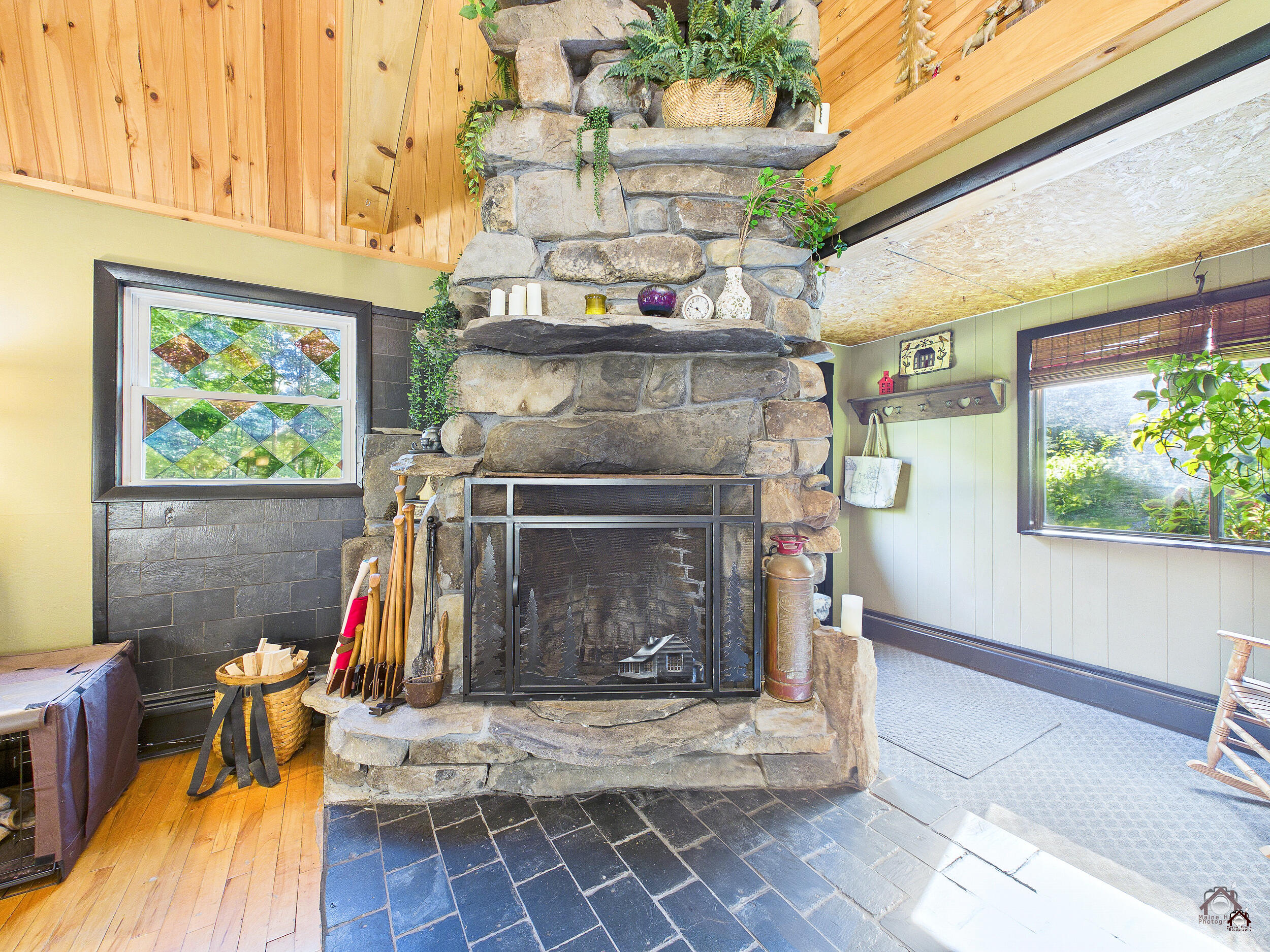 main property photo 17