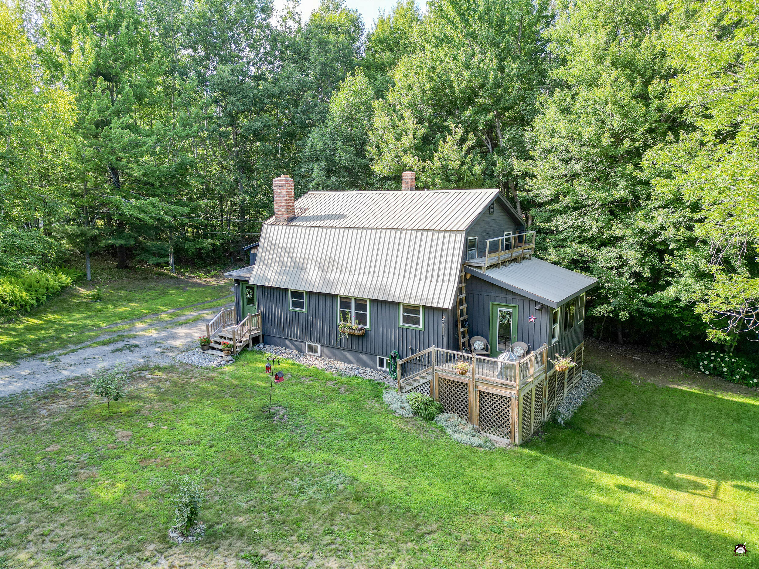 main property photo 2