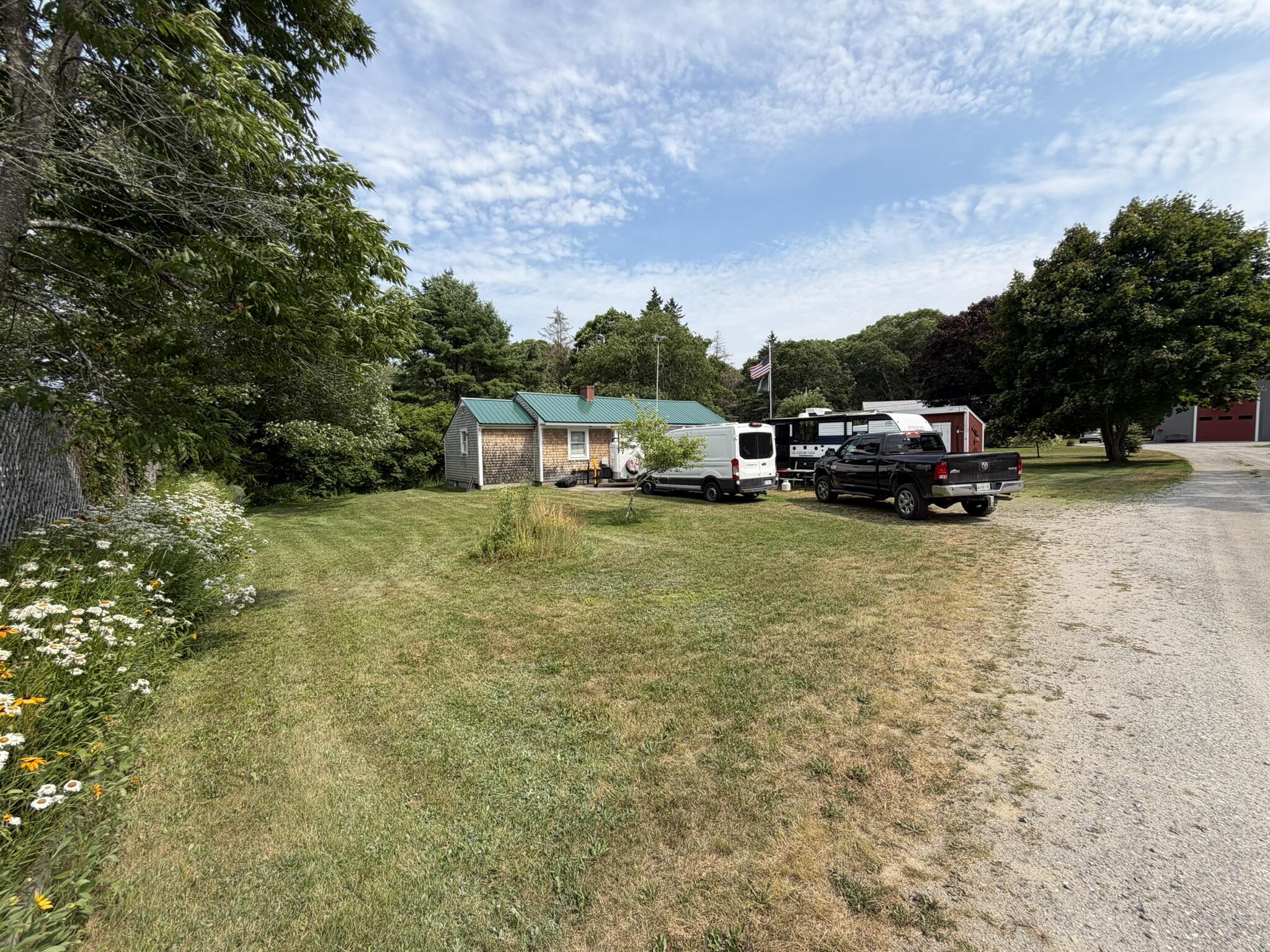 main property photo 7