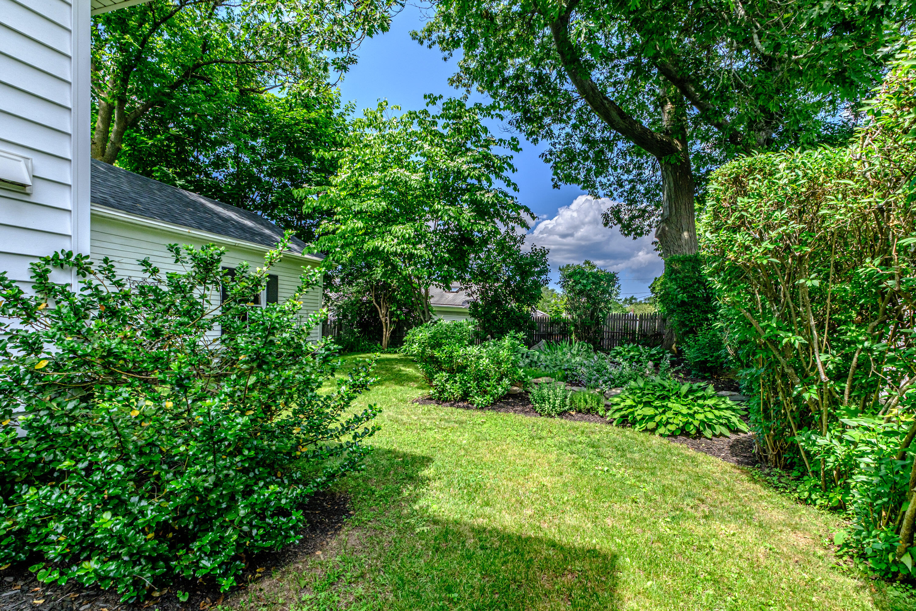 main property photo 70