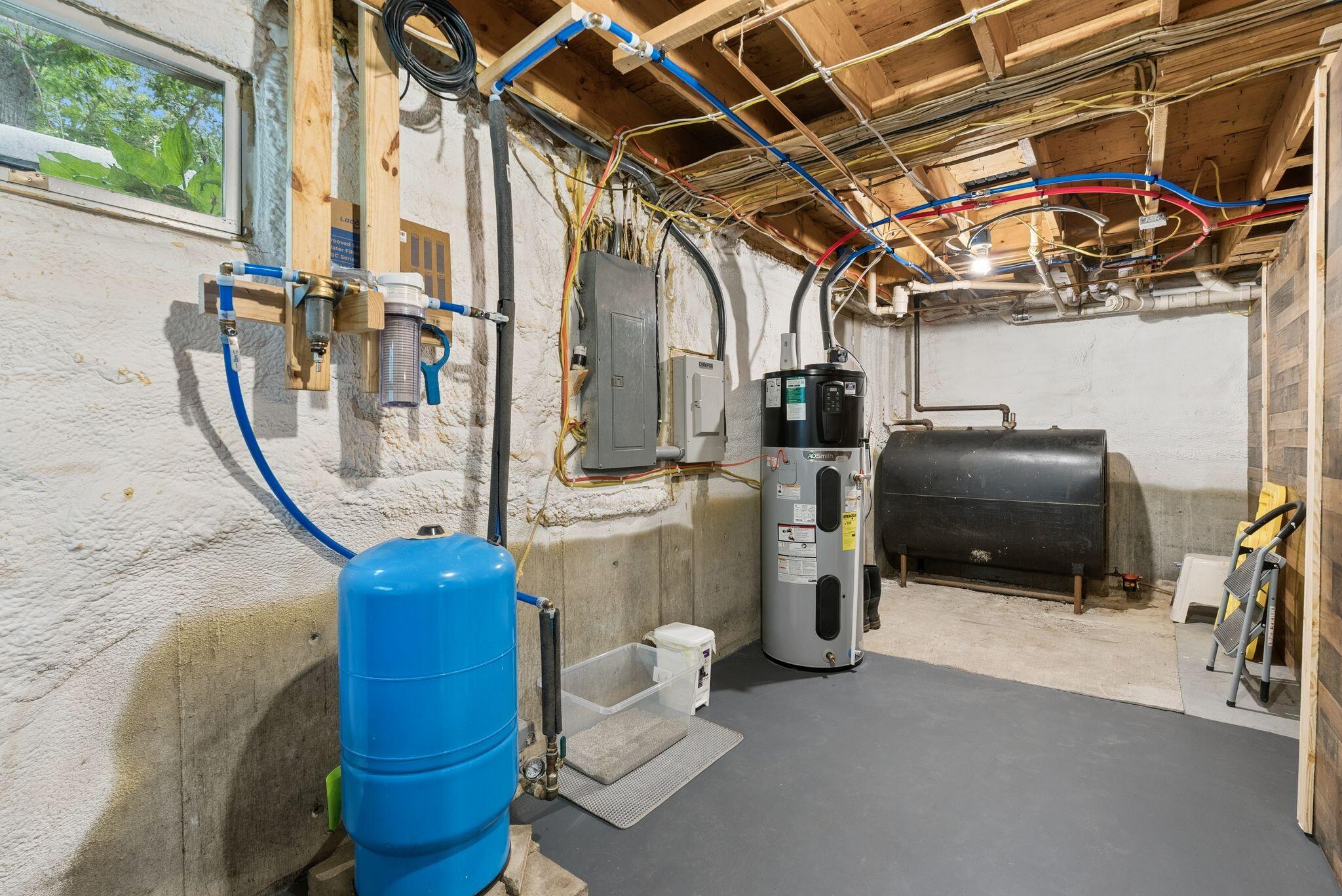 main property photo 41
