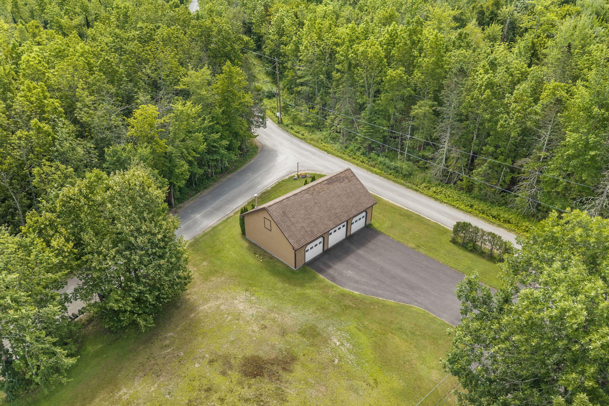 main property photo 75