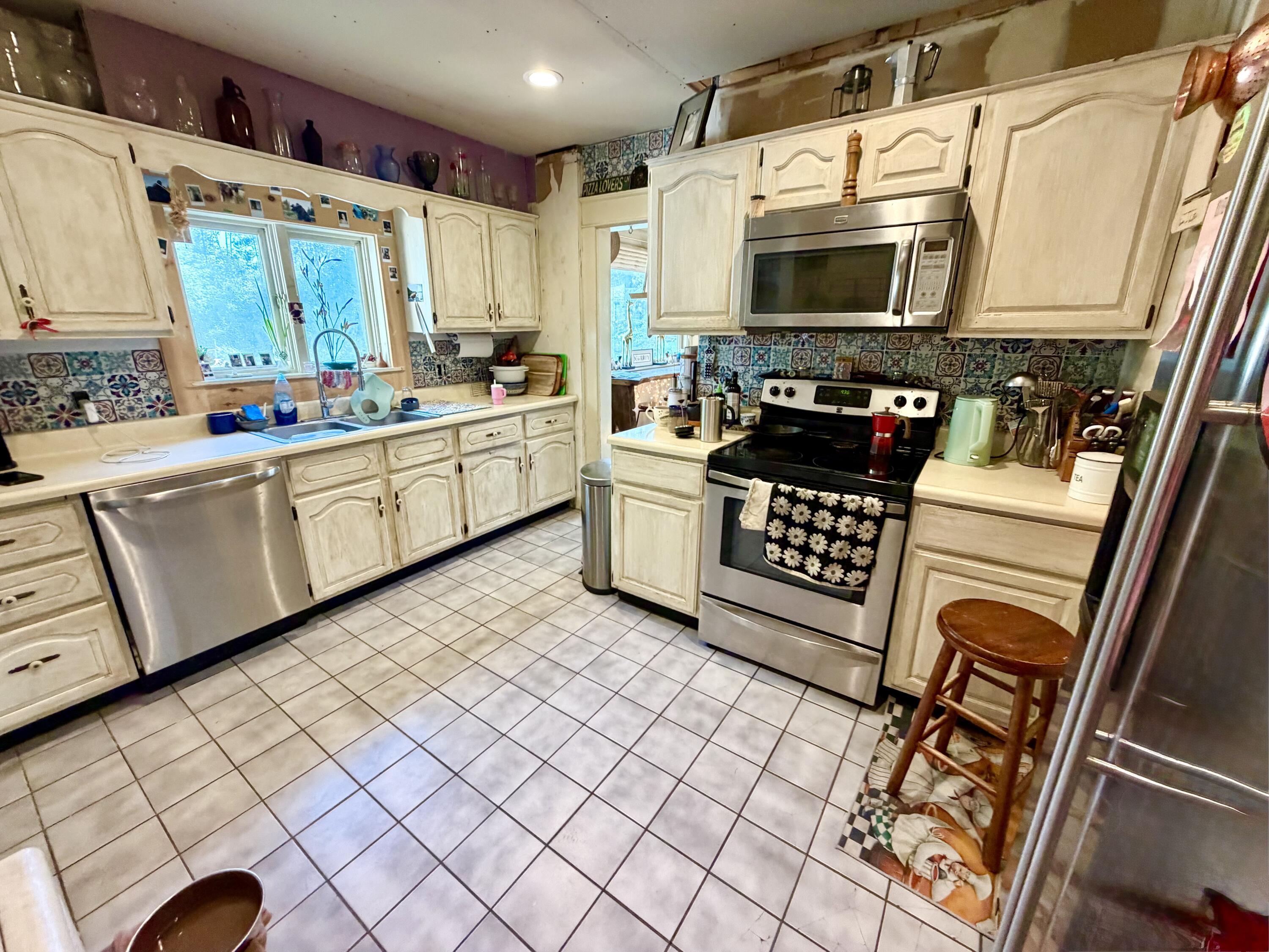 main property photo 57