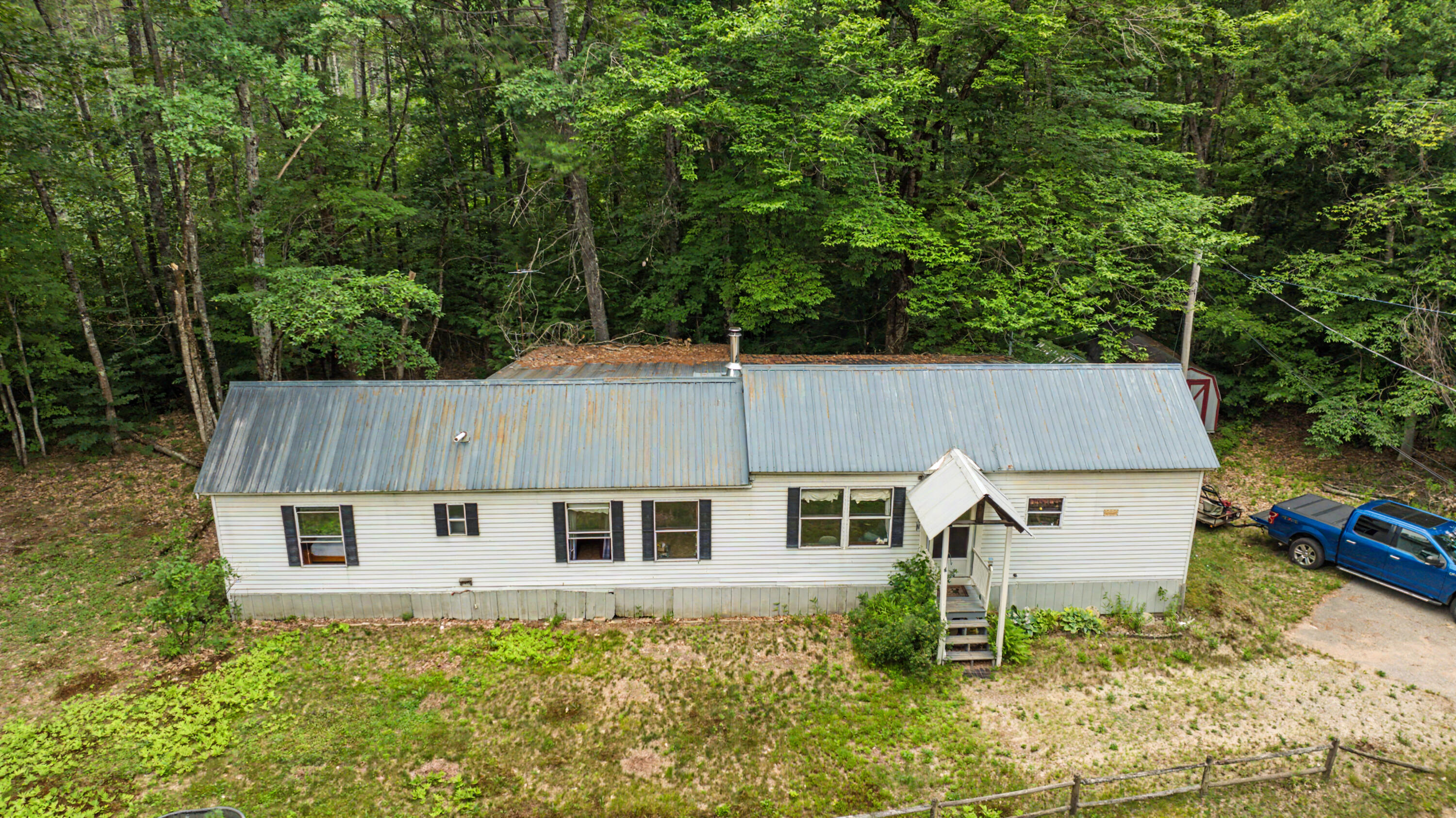 main property photo 22