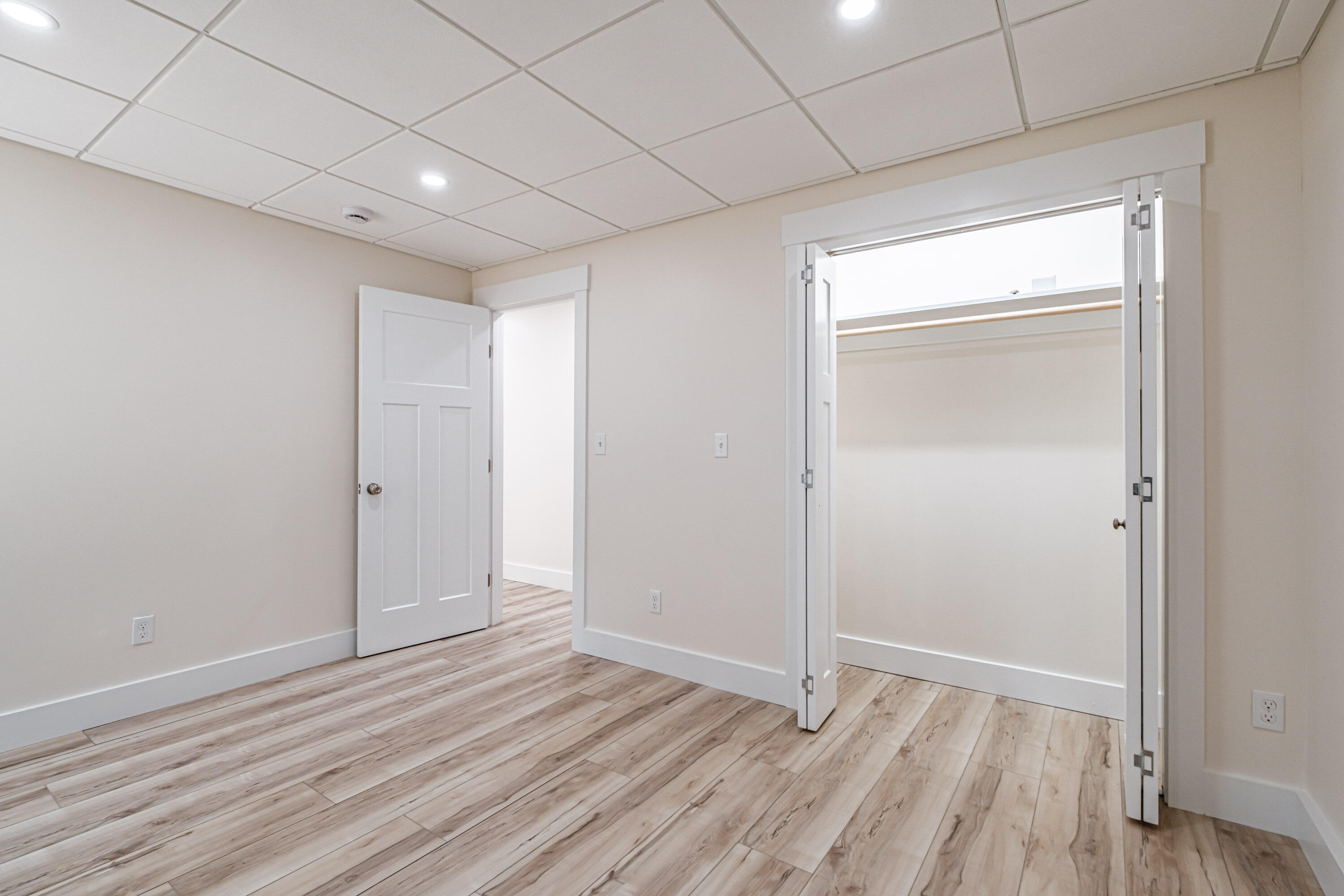 main property photo 49