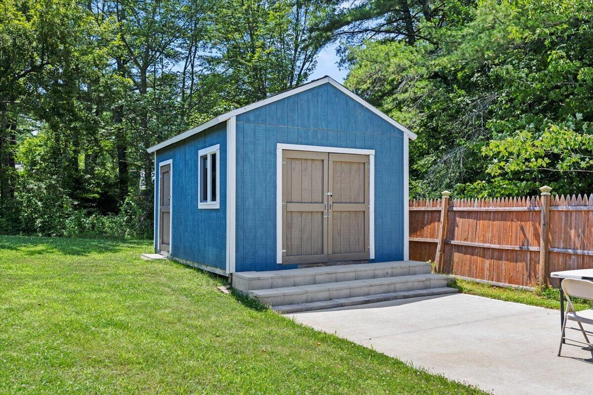 main property photo 42