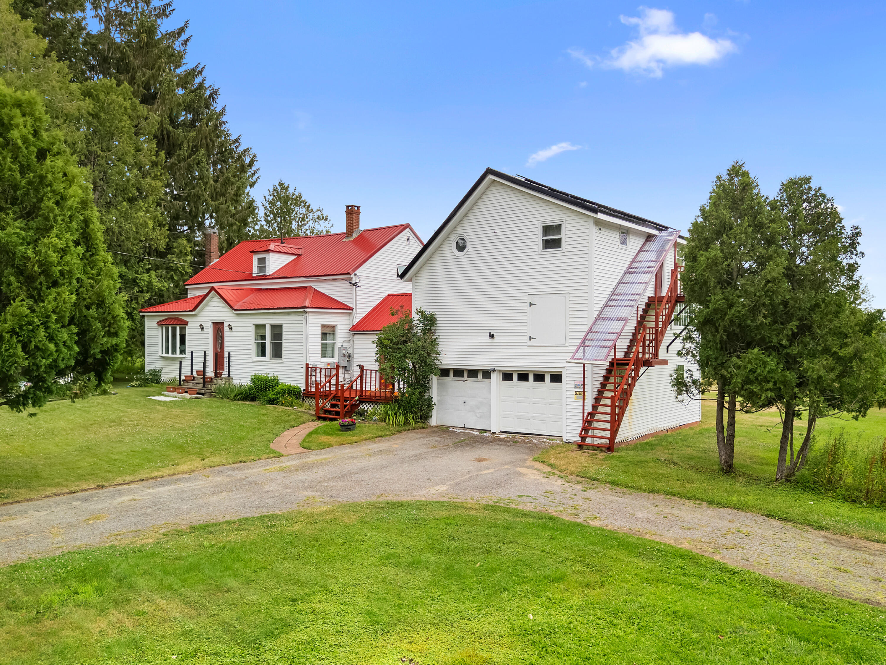 main property photo 49