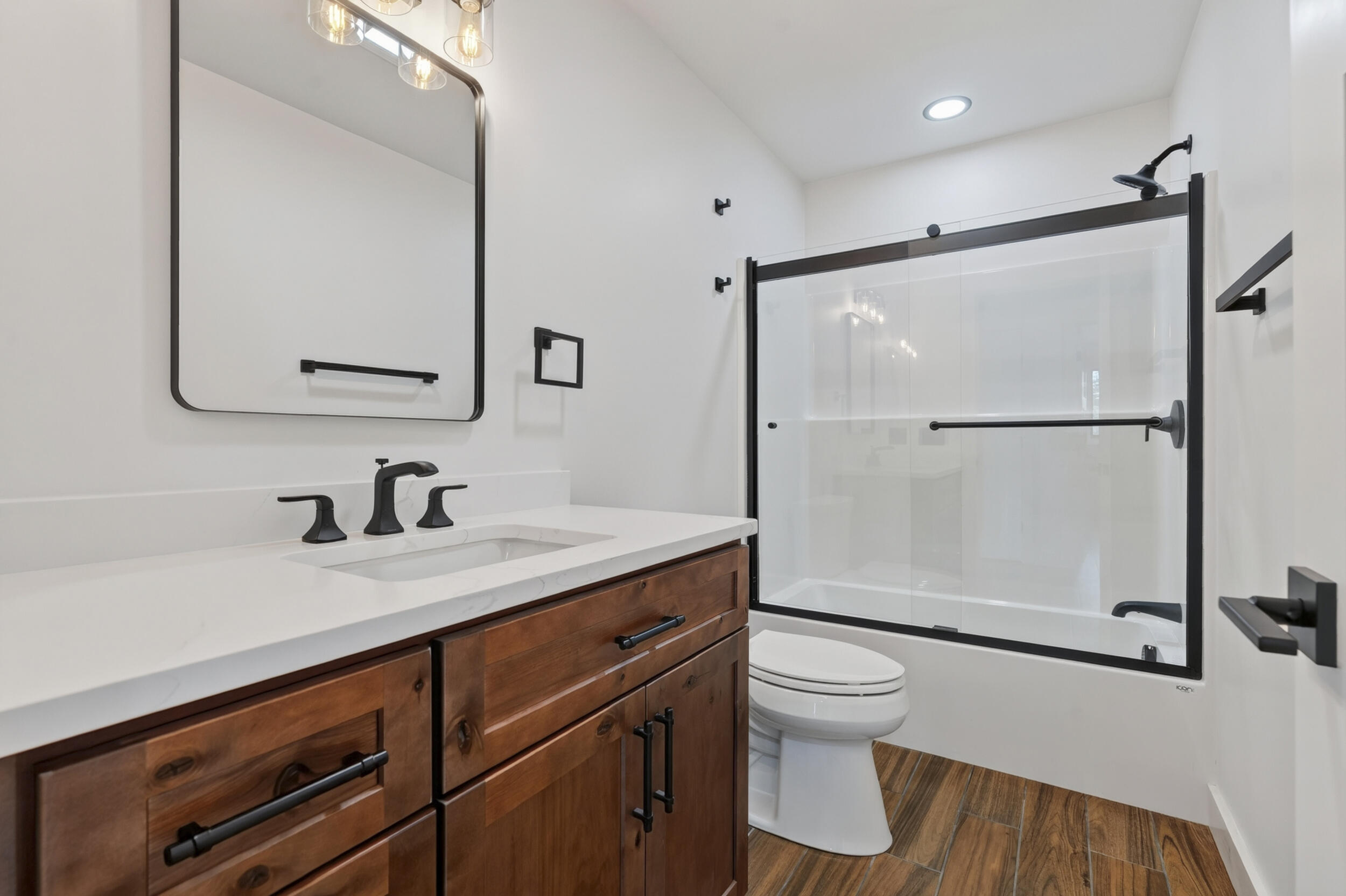 main property photo 73