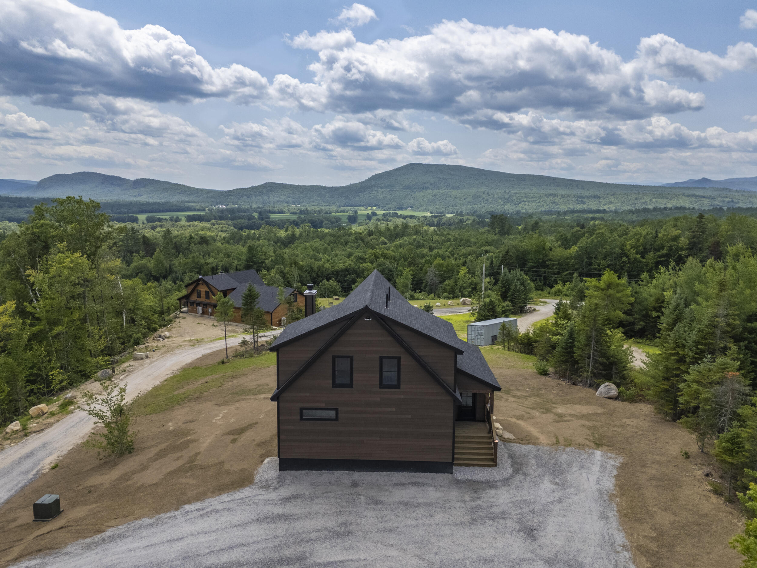 main property photo 78