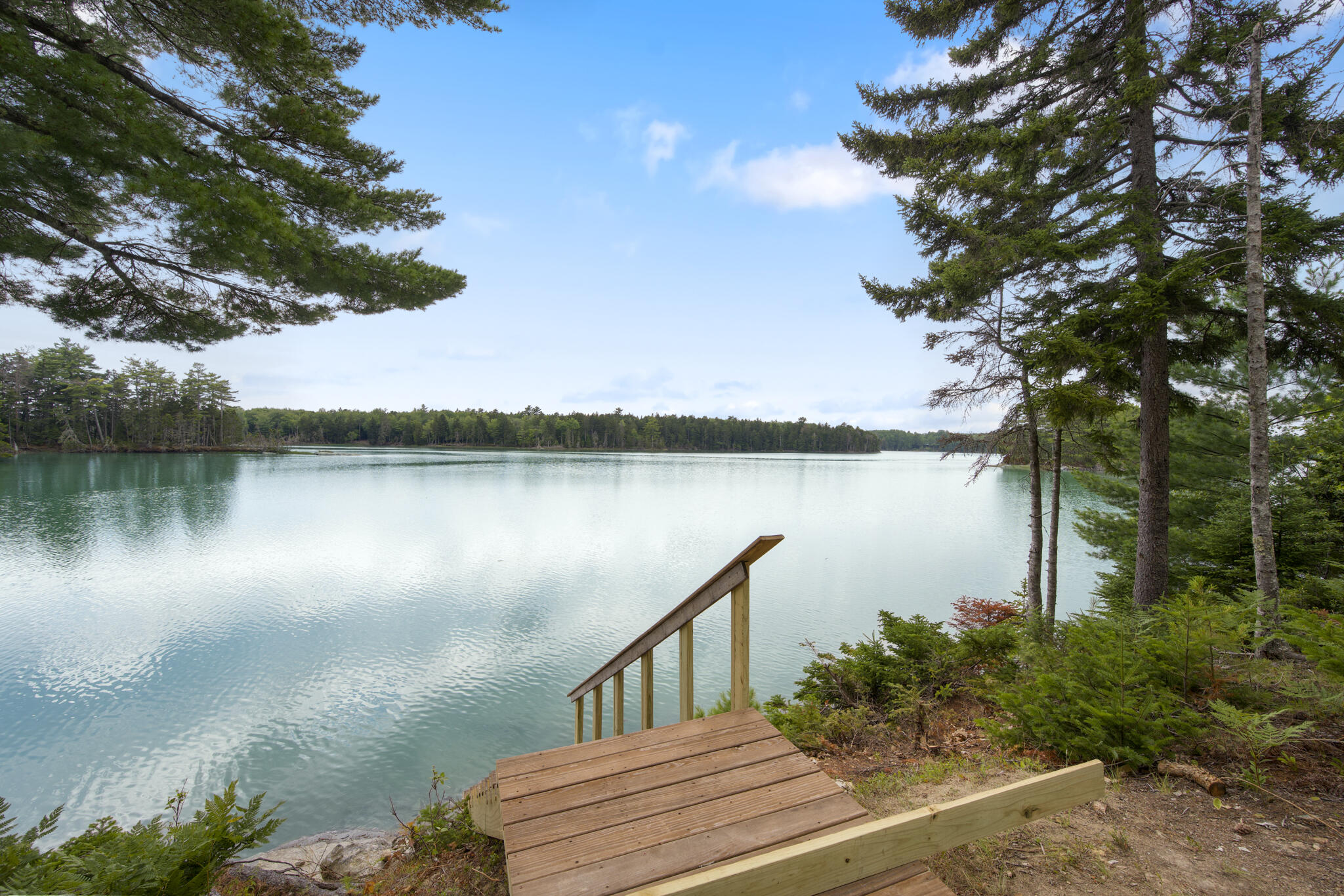 main property photo 28