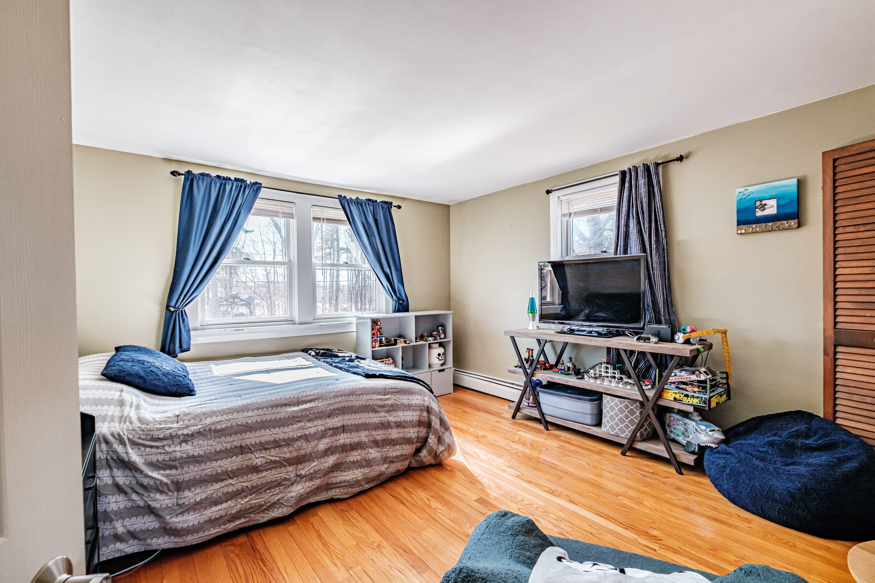 main property photo 19