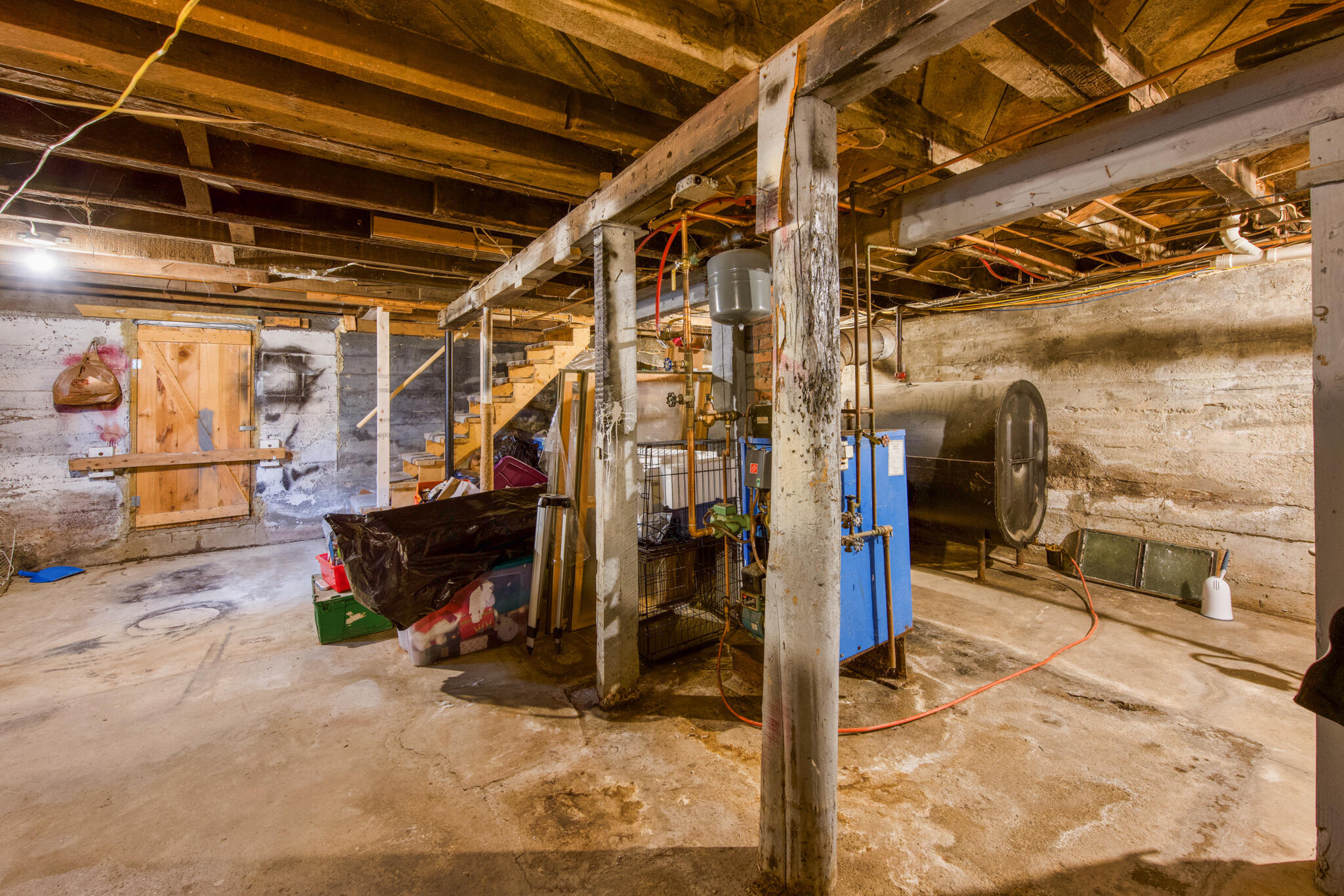 main property photo 32