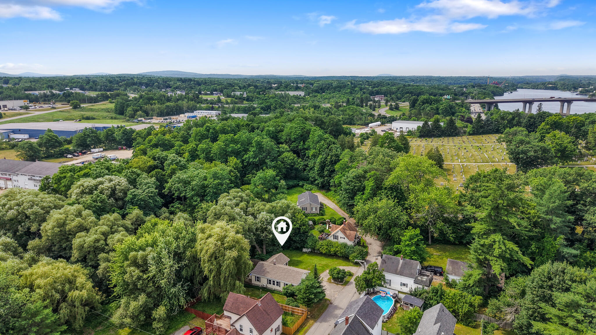 main property photo 39