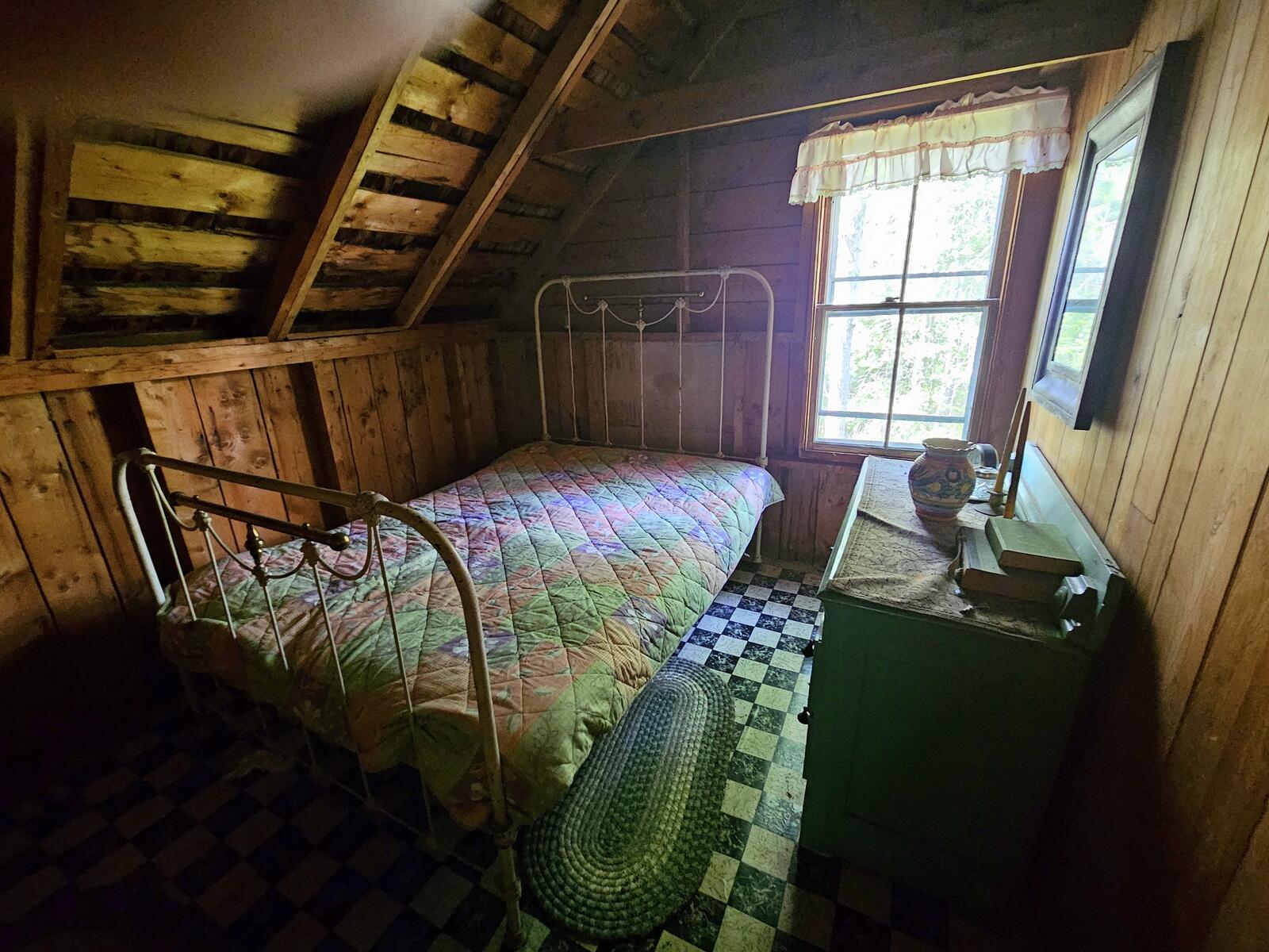 main property photo 14