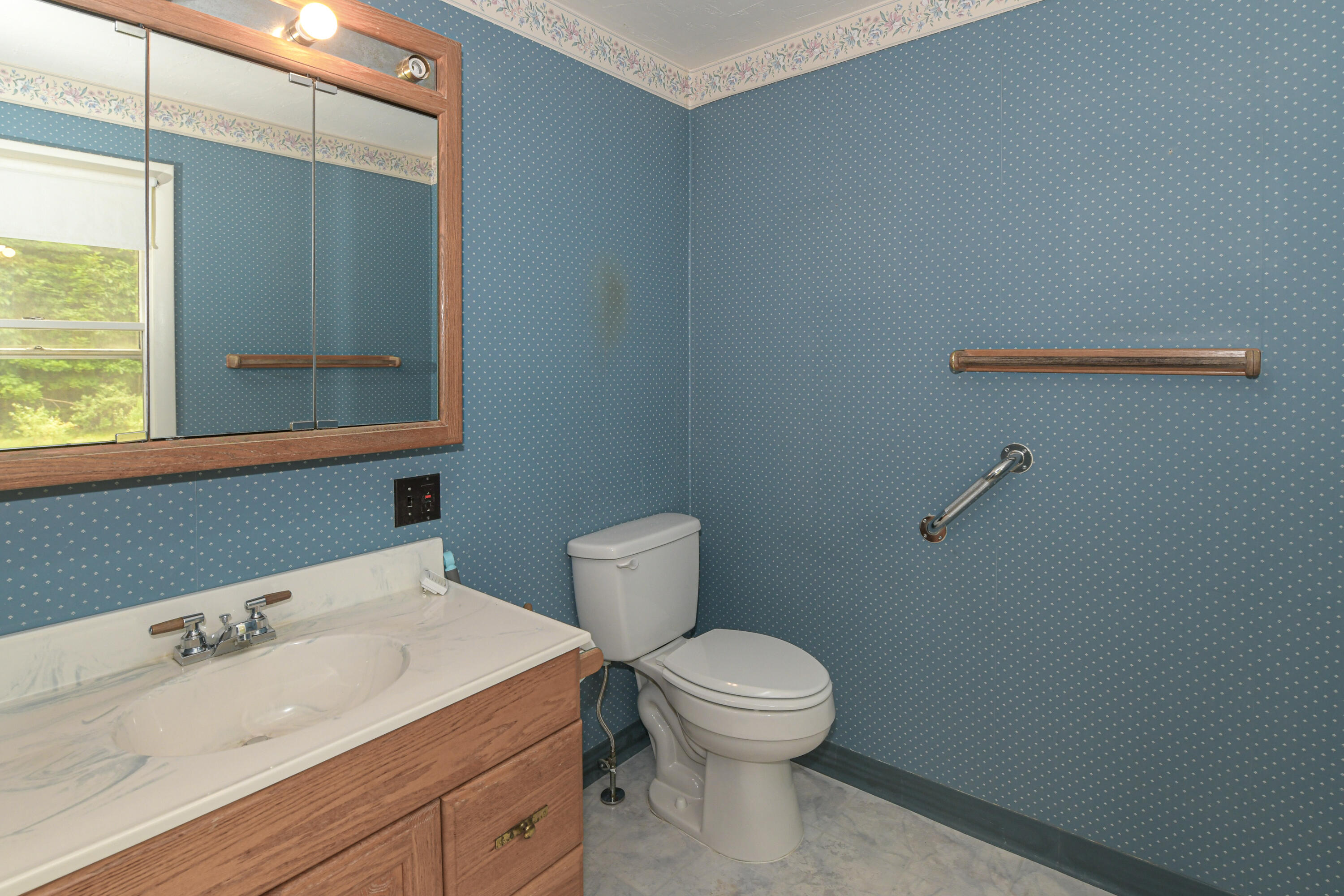 main property photo 15