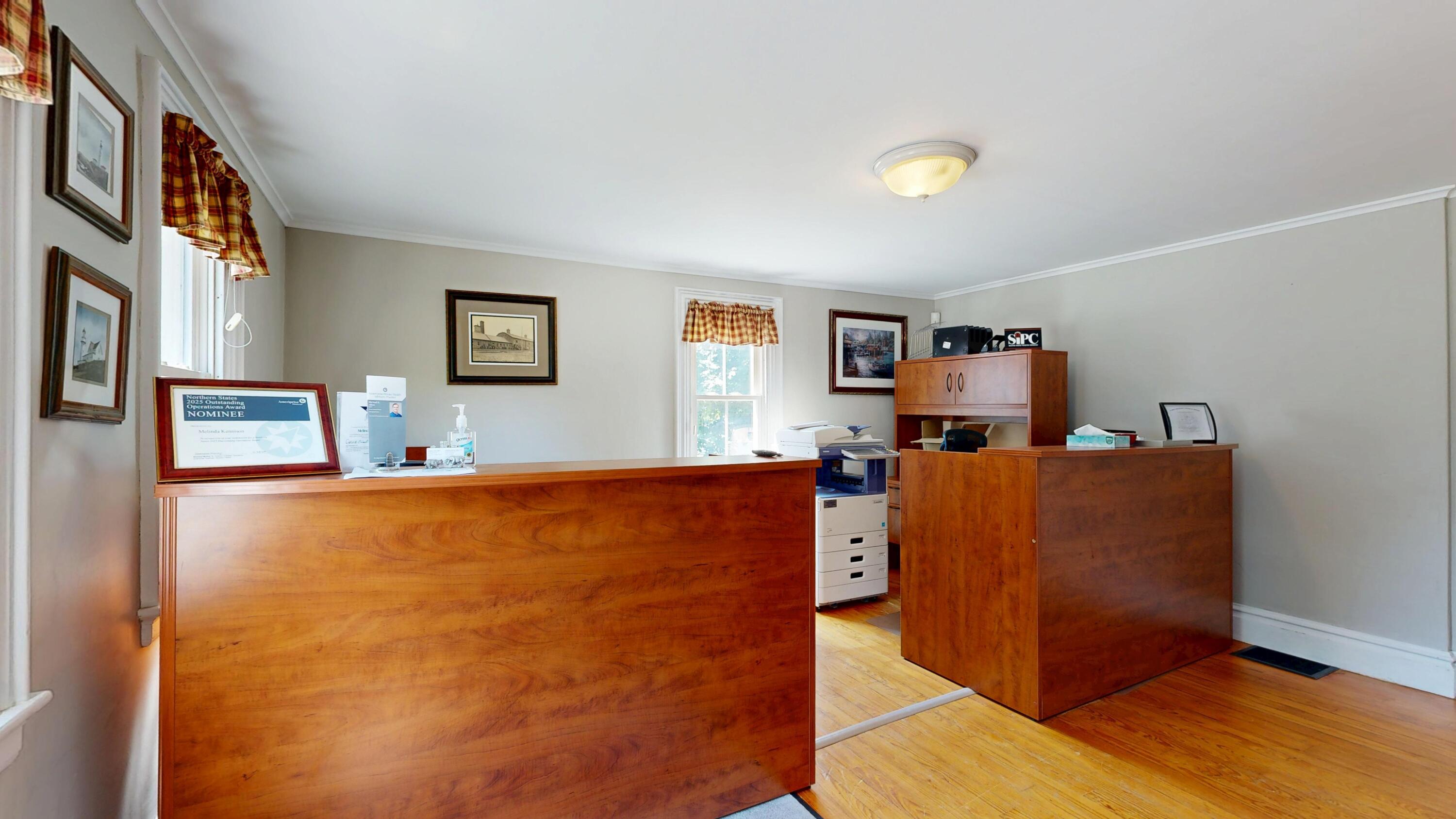 main property photo 6