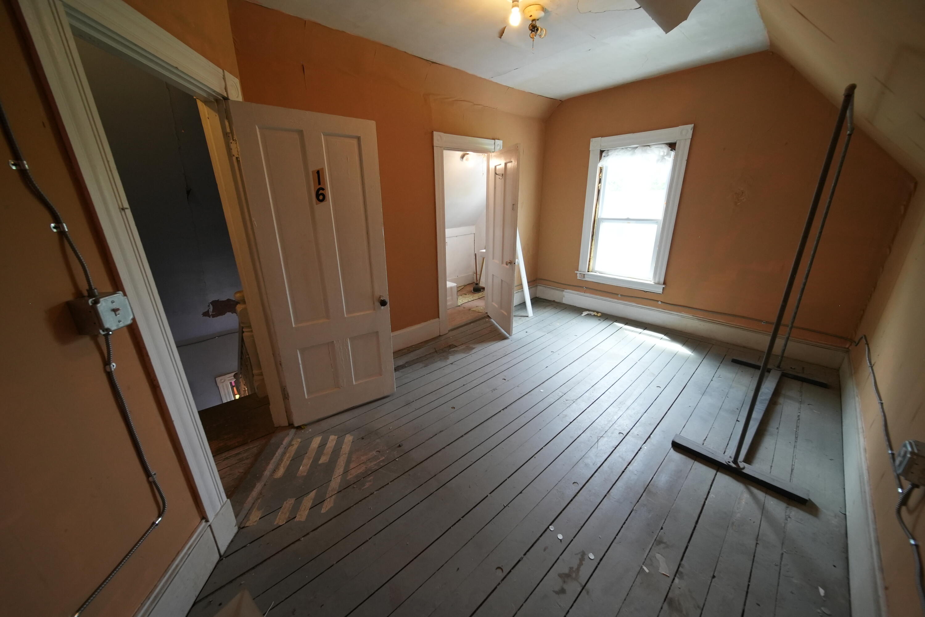 main property photo 61