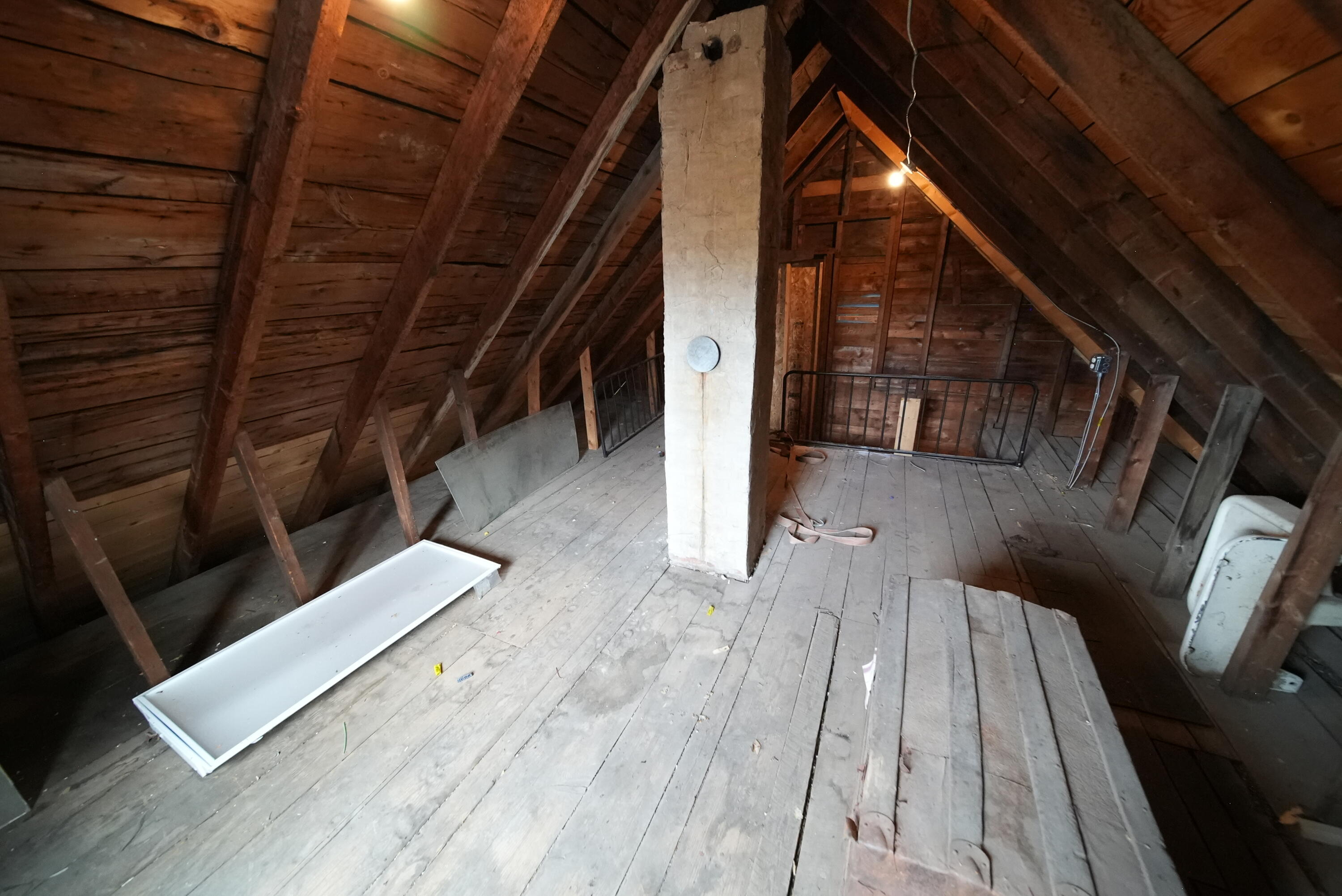 main property photo 70