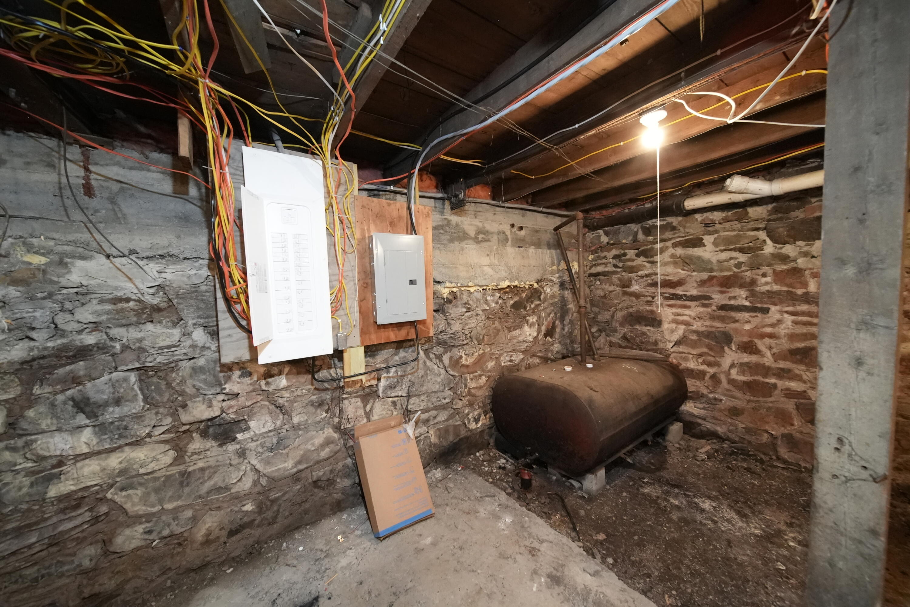main property photo 84