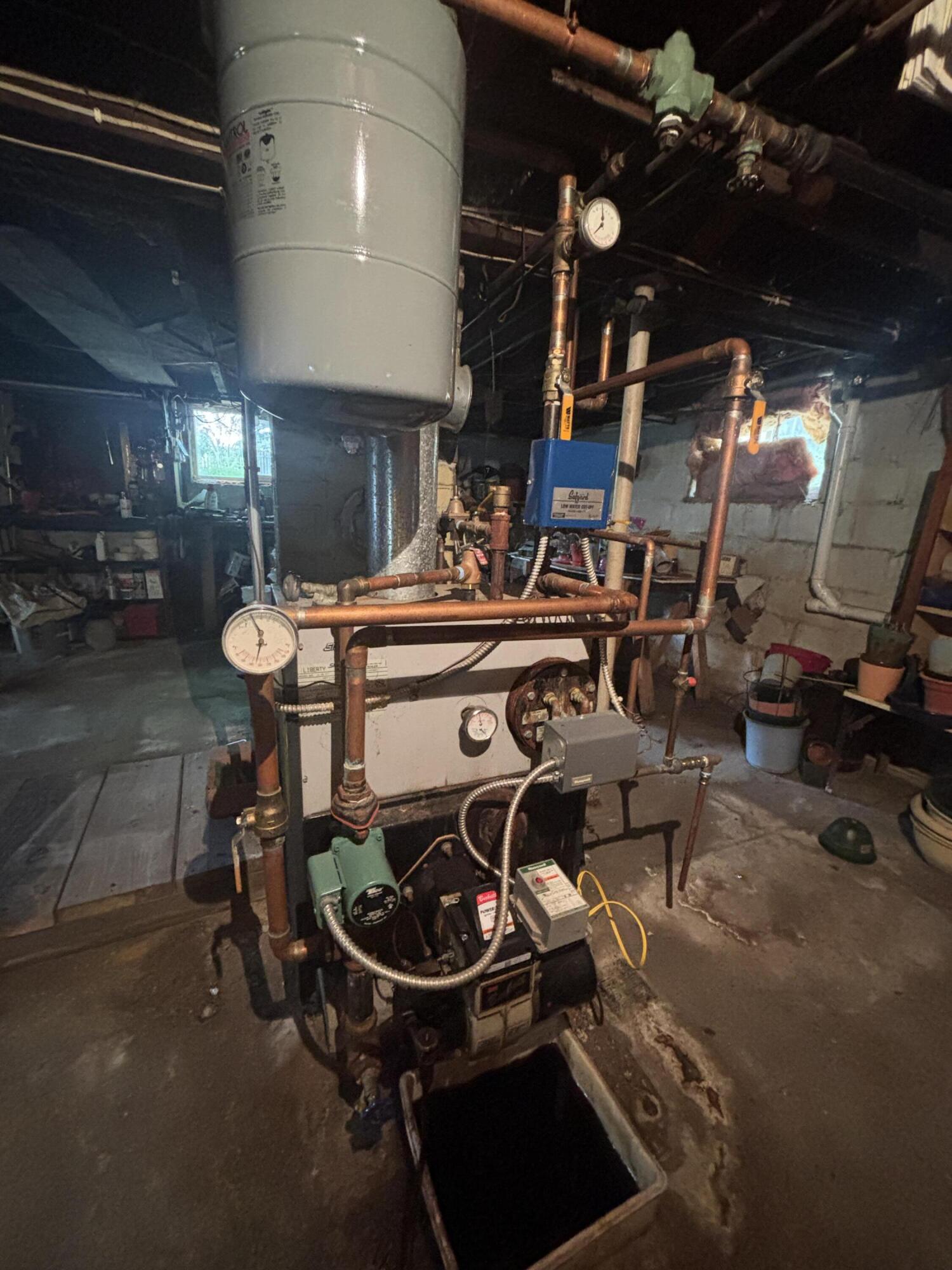 main property photo 17