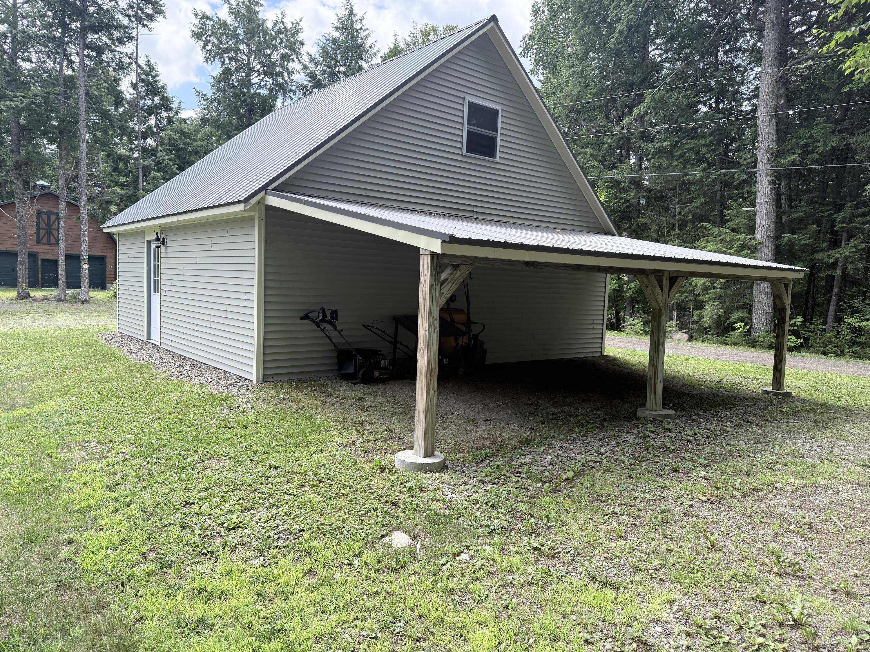 main property photo 47