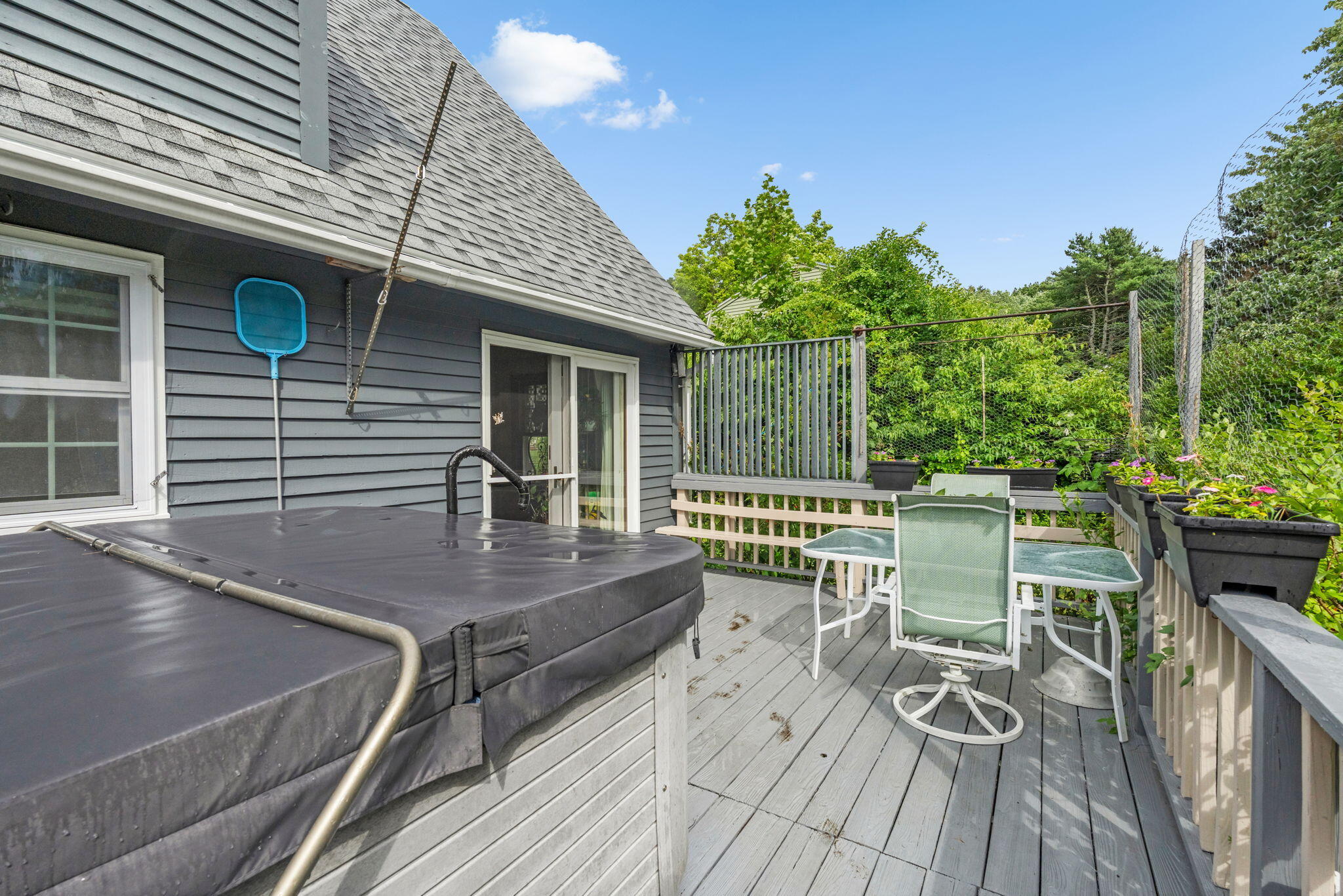main property photo 44