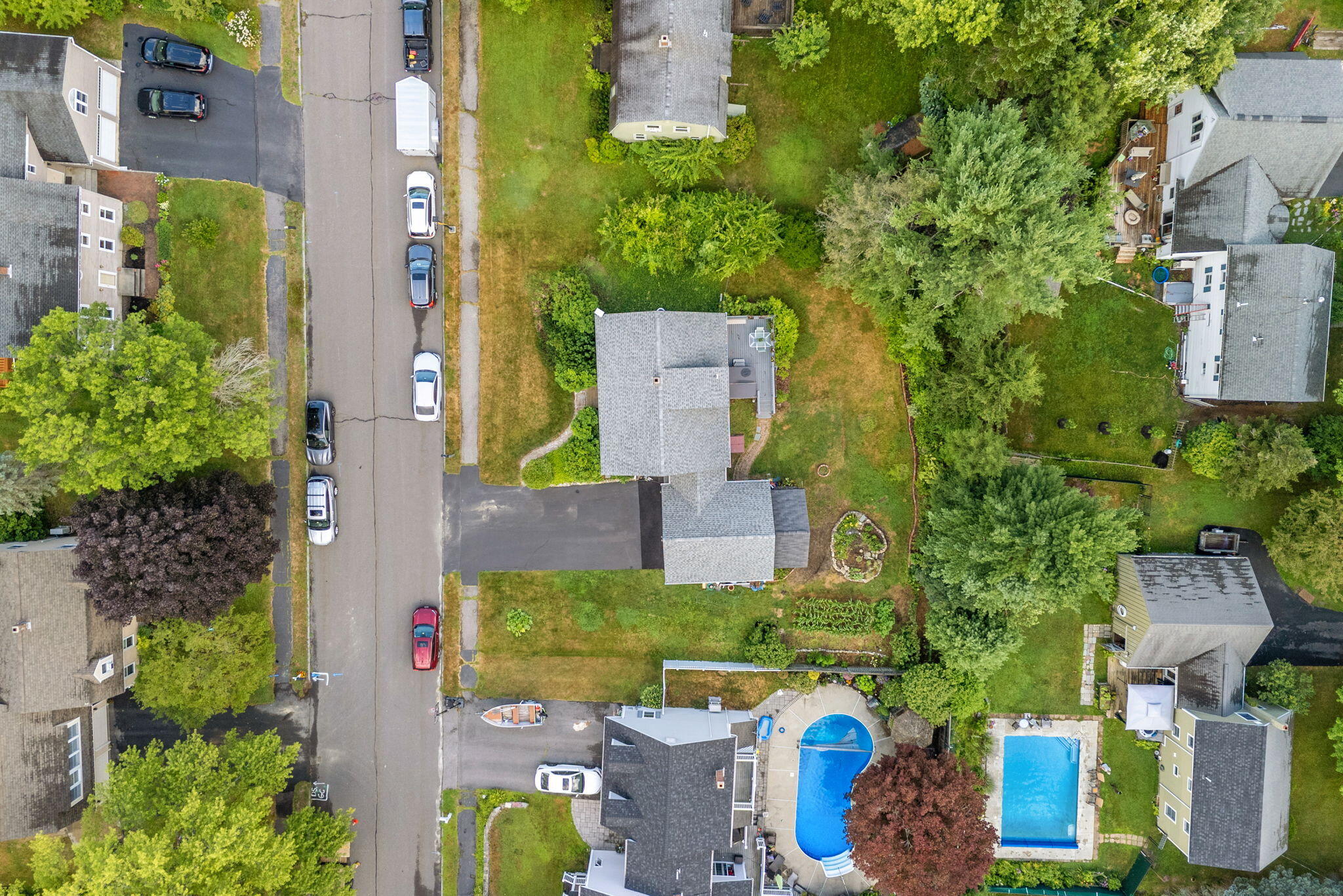 main property photo 59