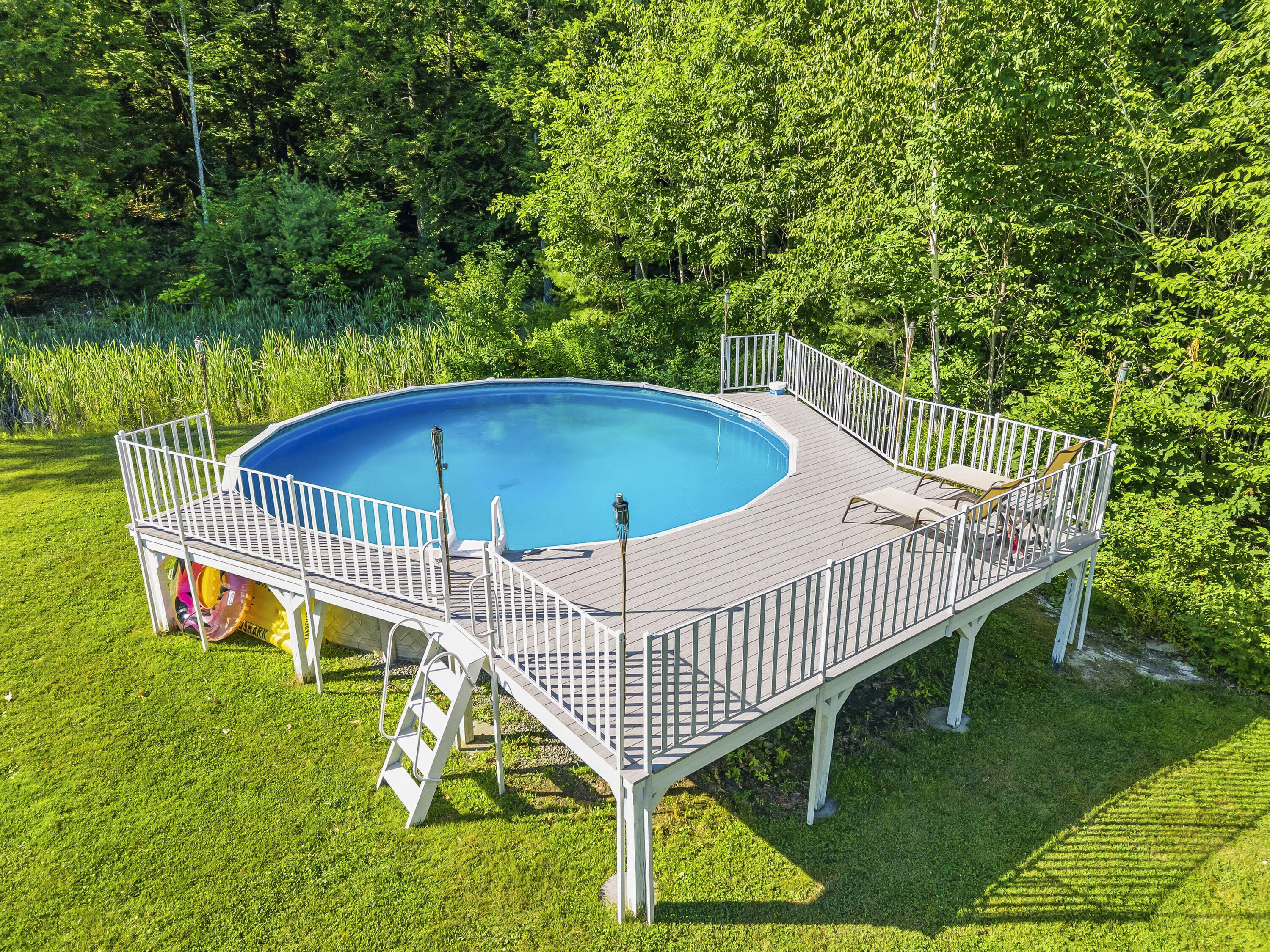 main property photo 65