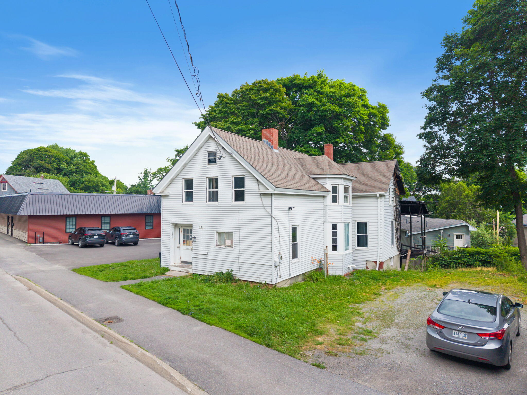 main property photo 35