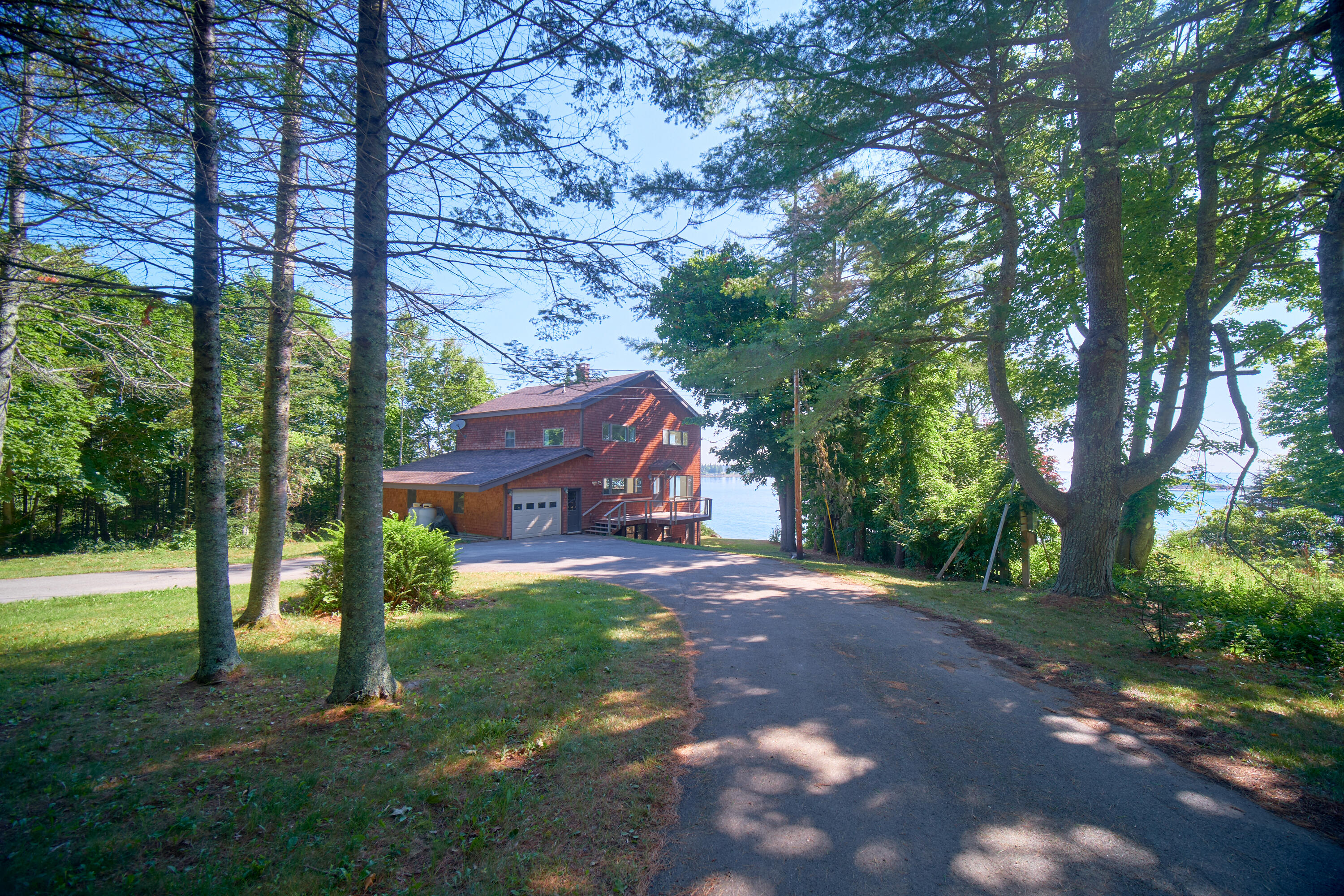 main property photo 76
