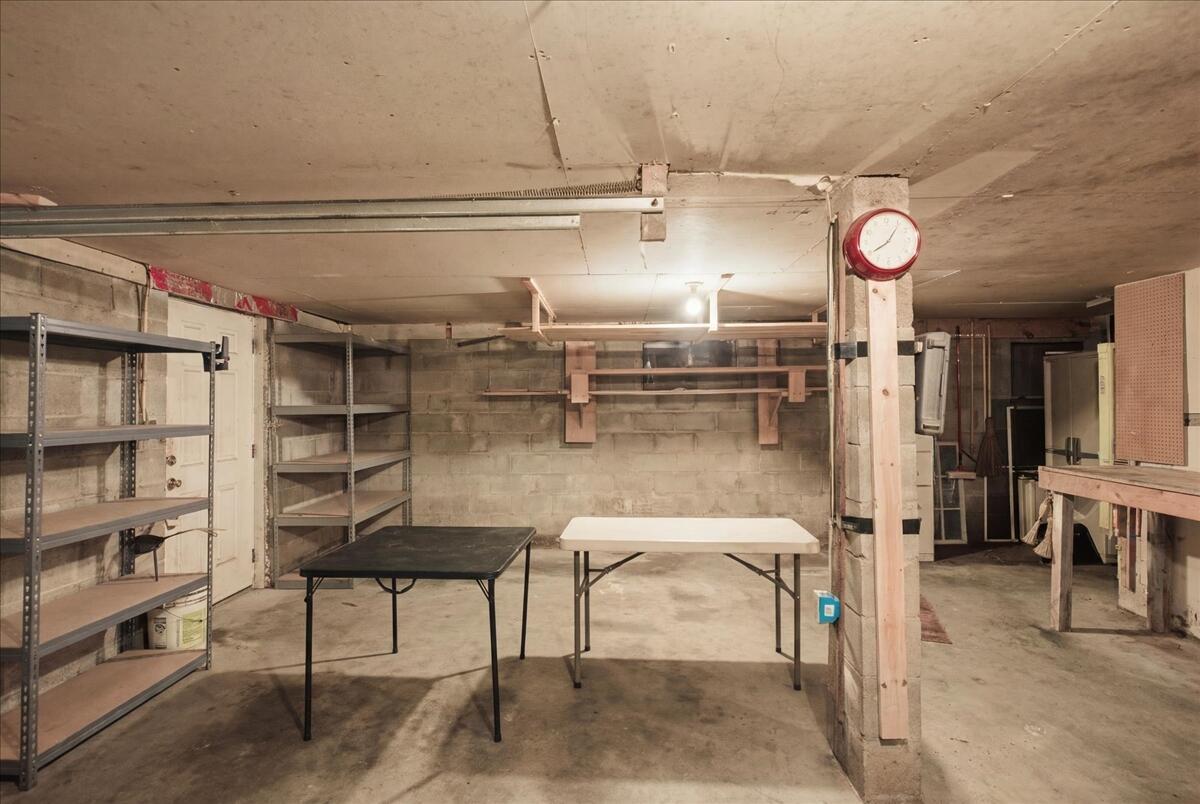 main property photo 67