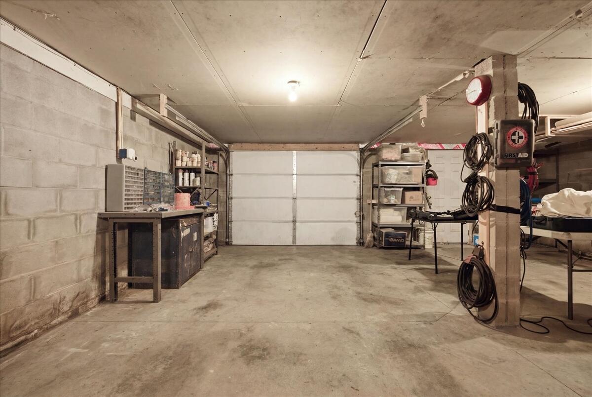 main property photo 70
