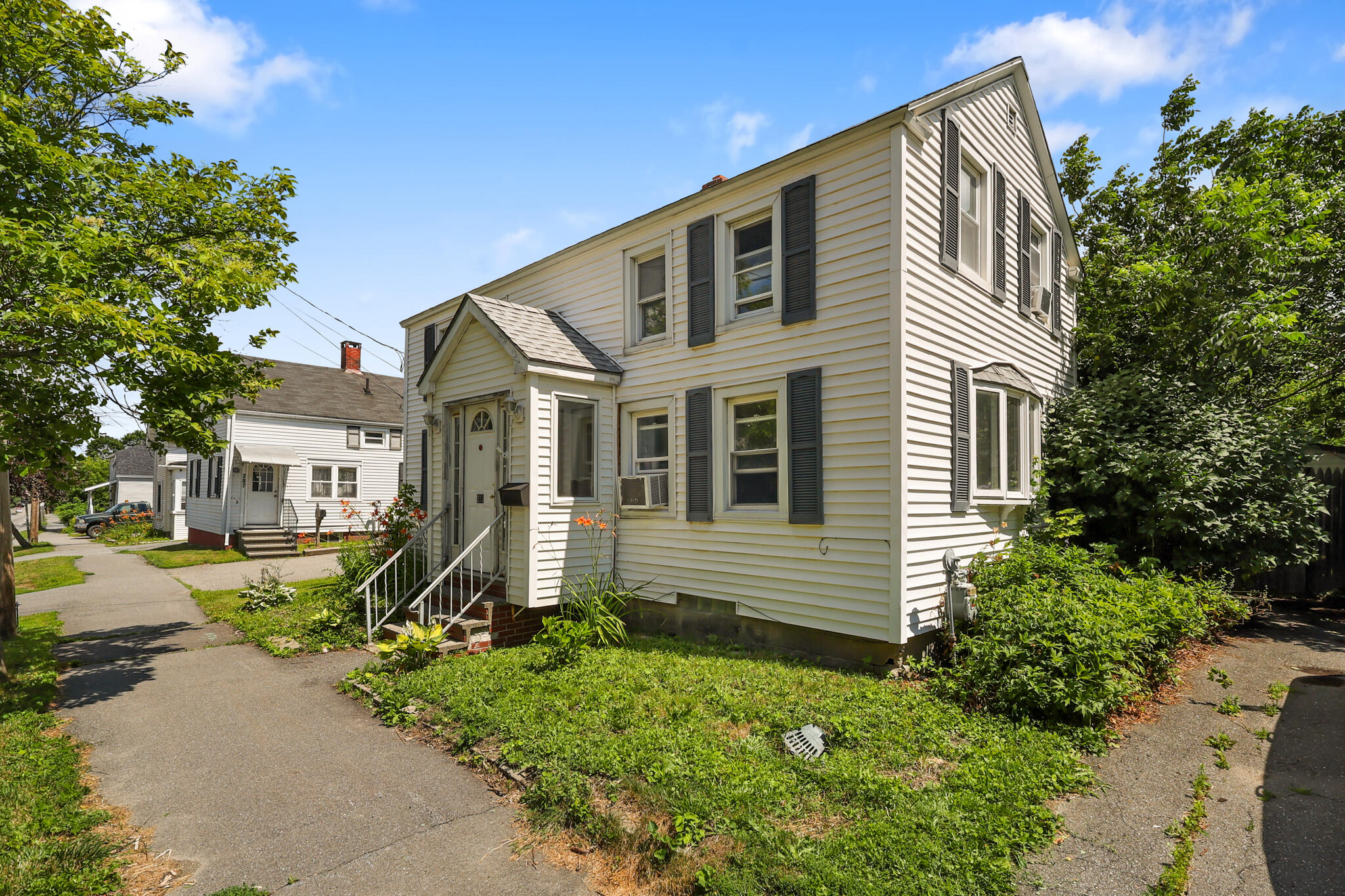 main property photo 30