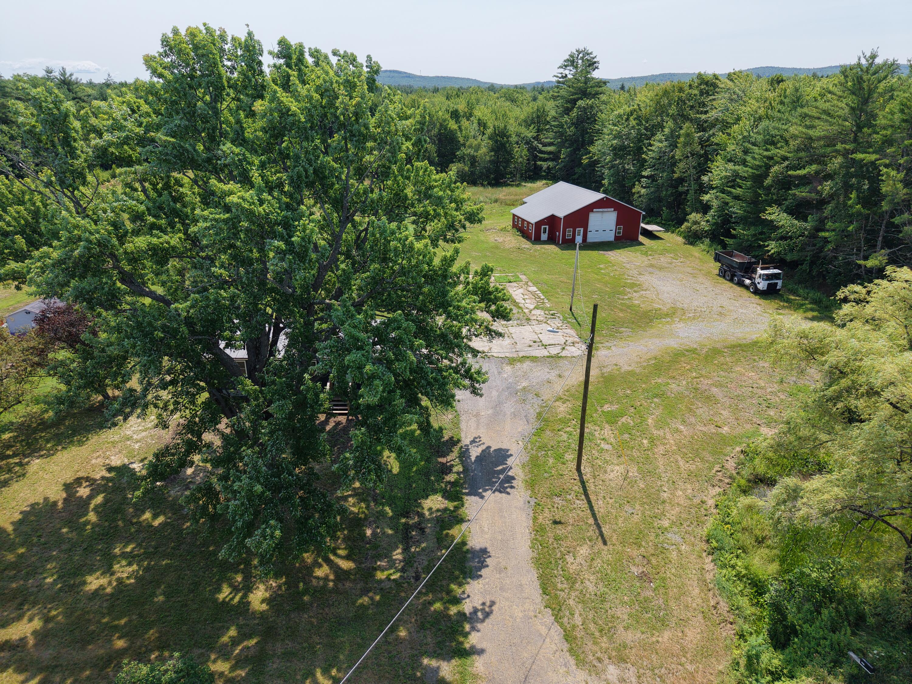 main property photo 37