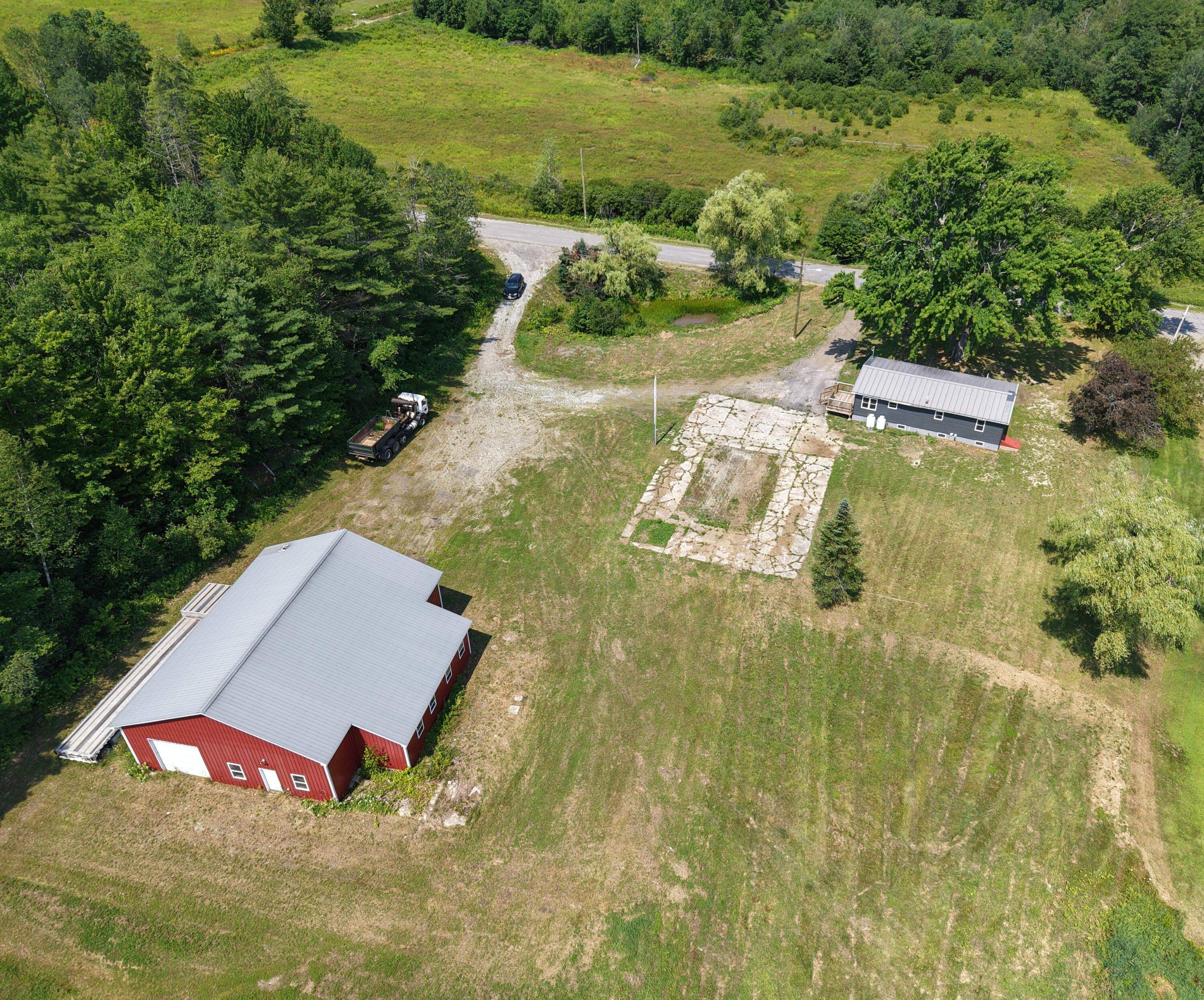 main property photo 49