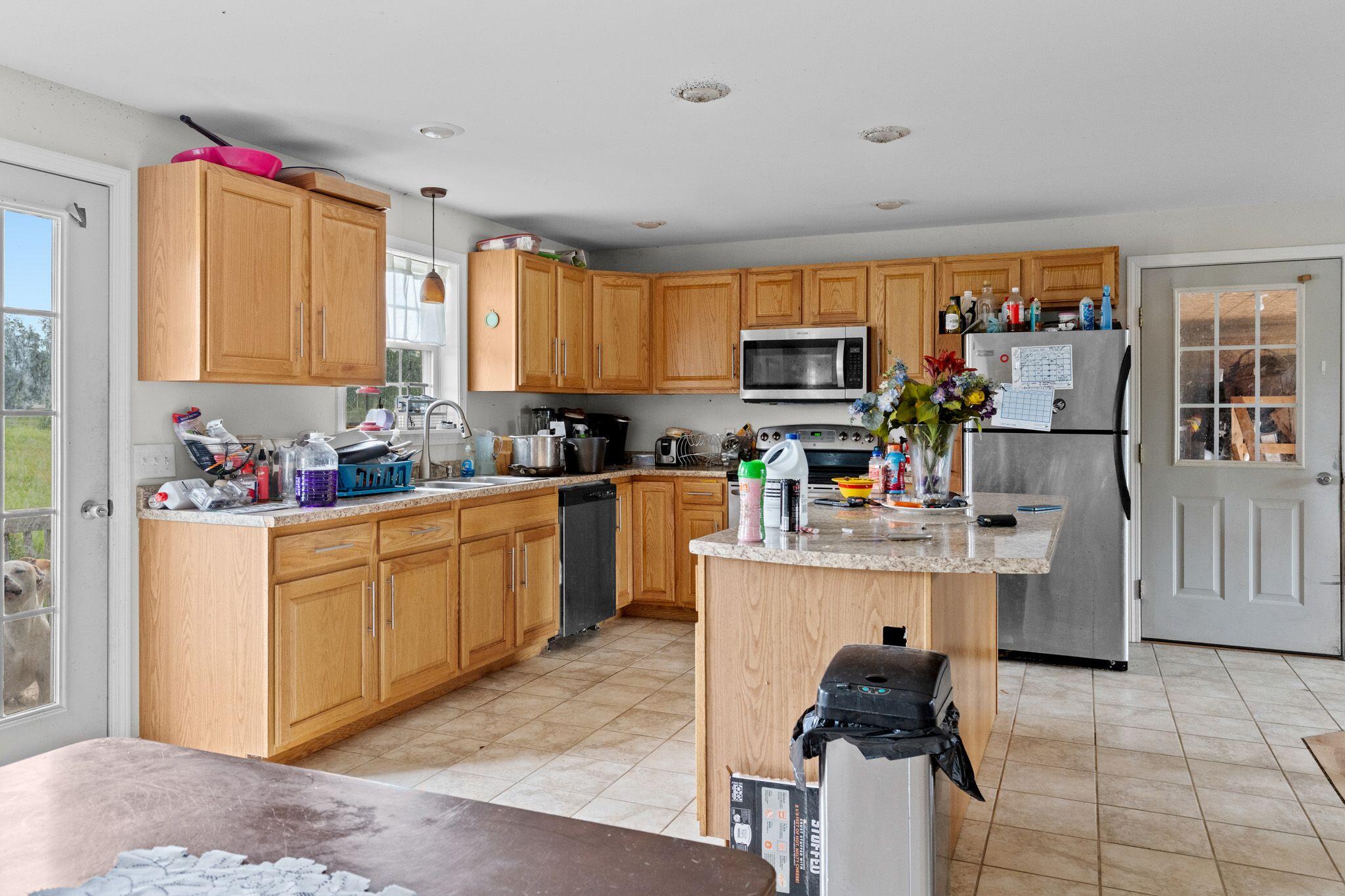 main property photo 8