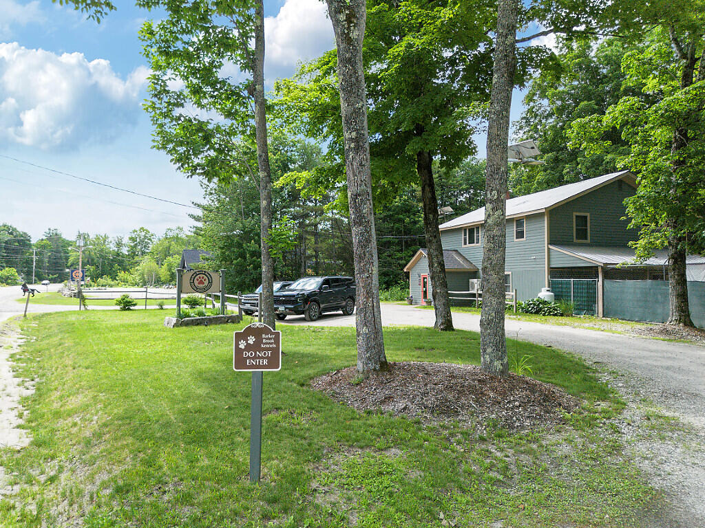 main property photo 5