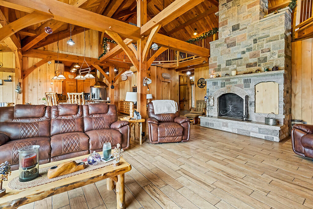 main property photo 61