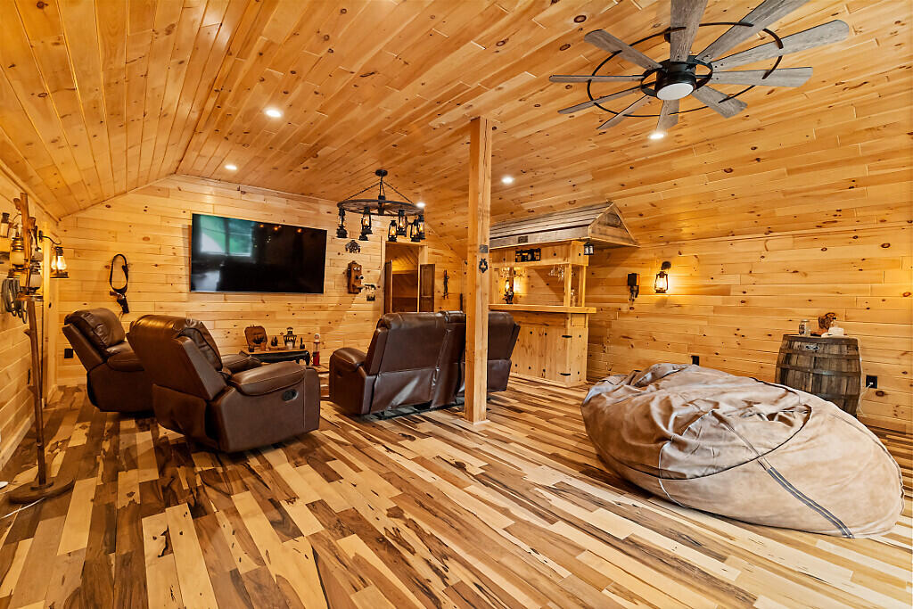 main property photo 73