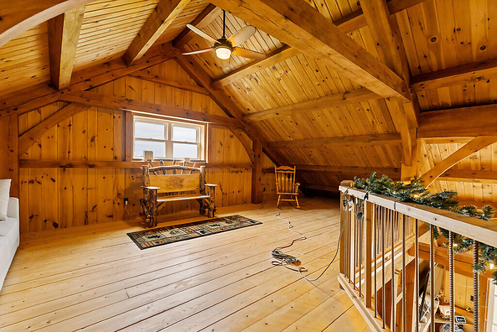 main property photo 77