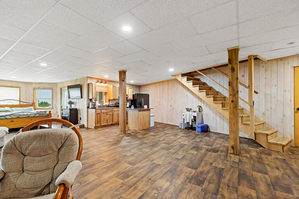 main property photo 80