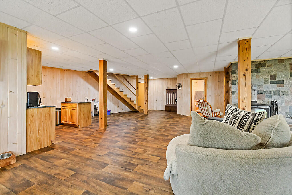 main property photo 87