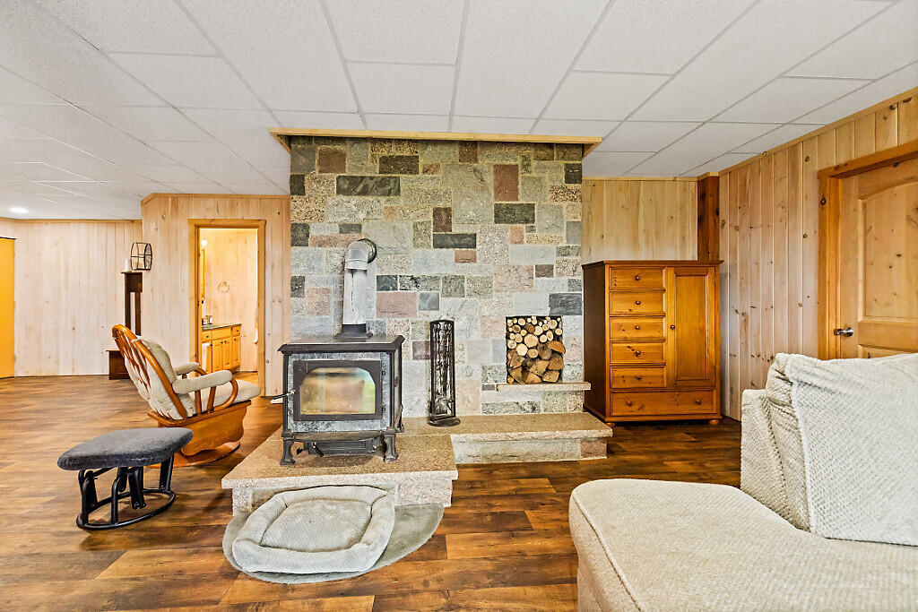 main property photo 89