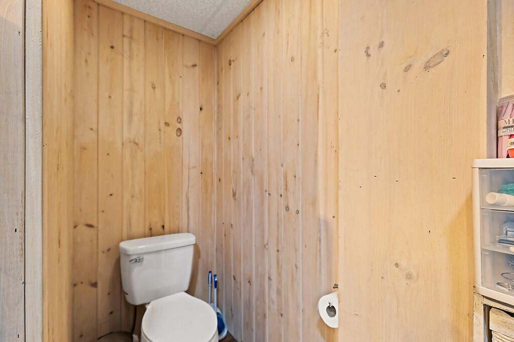 main property photo 92