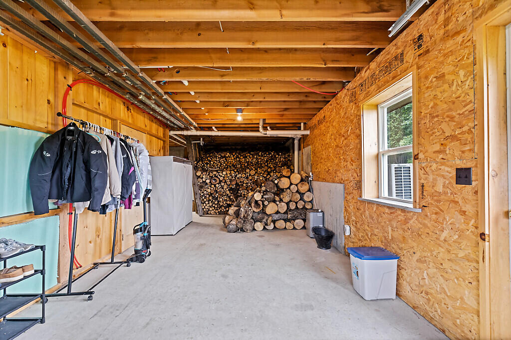 main property photo 99