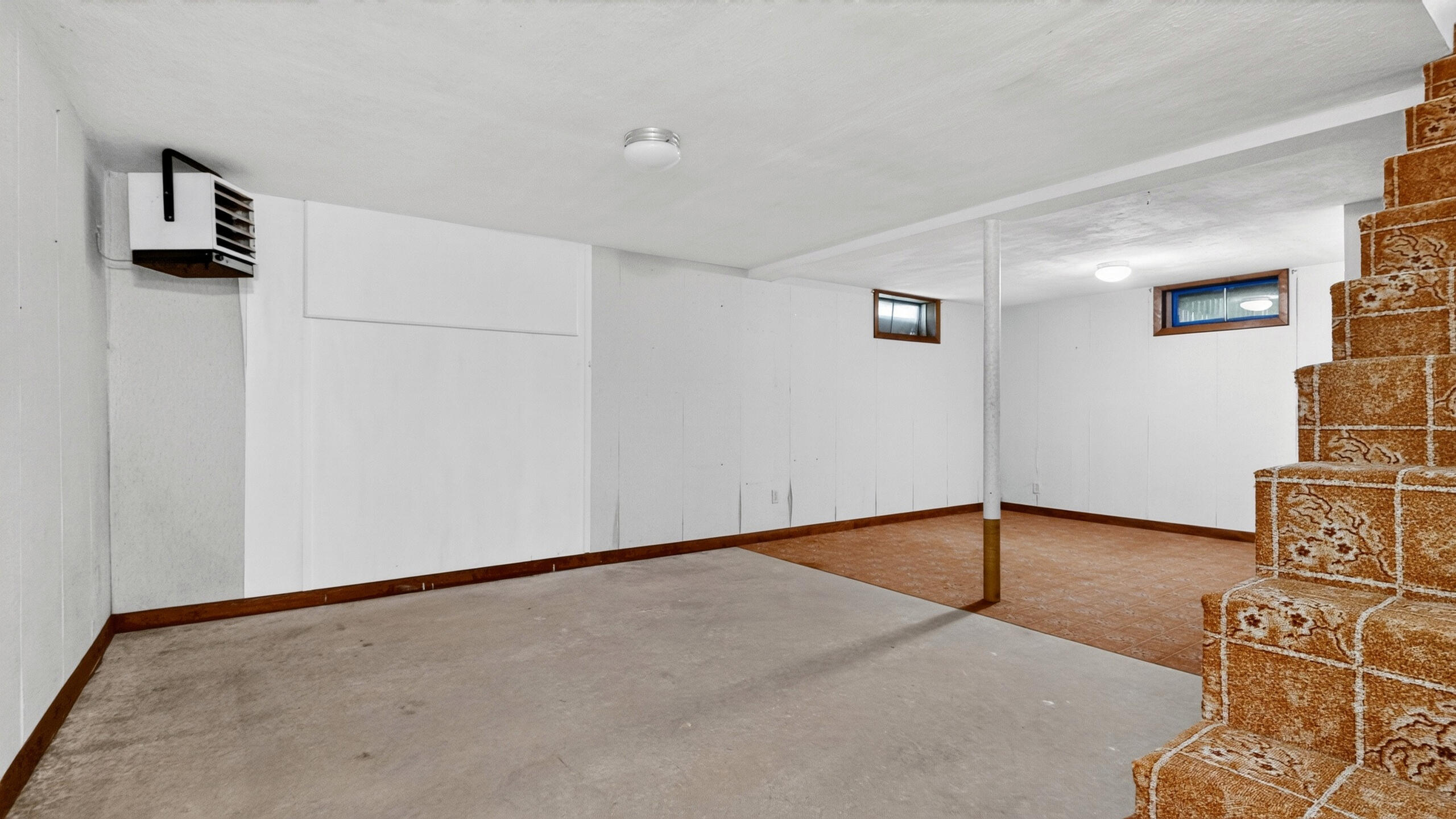 main property photo 60