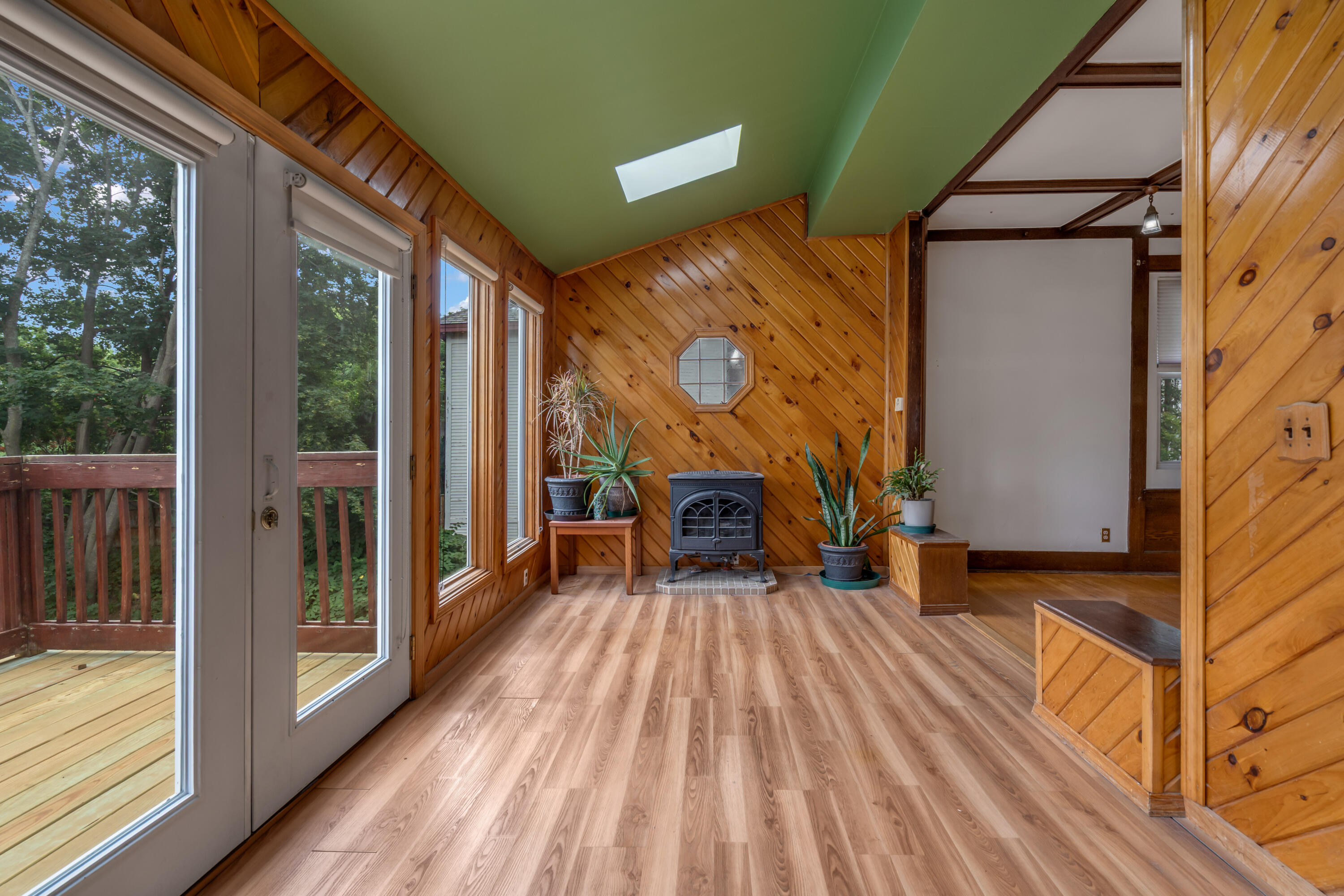 main property photo 20