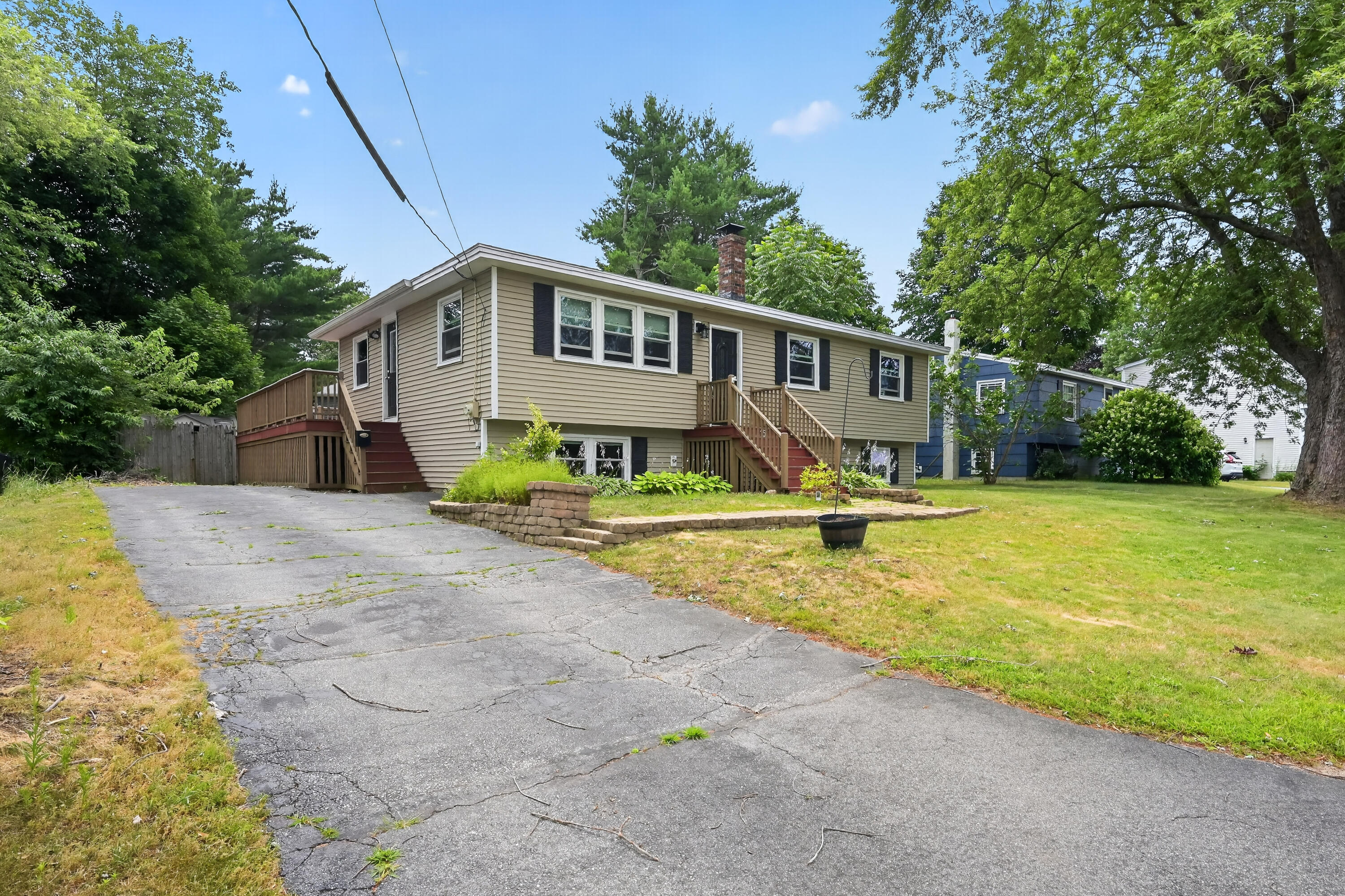 main property photo 26
