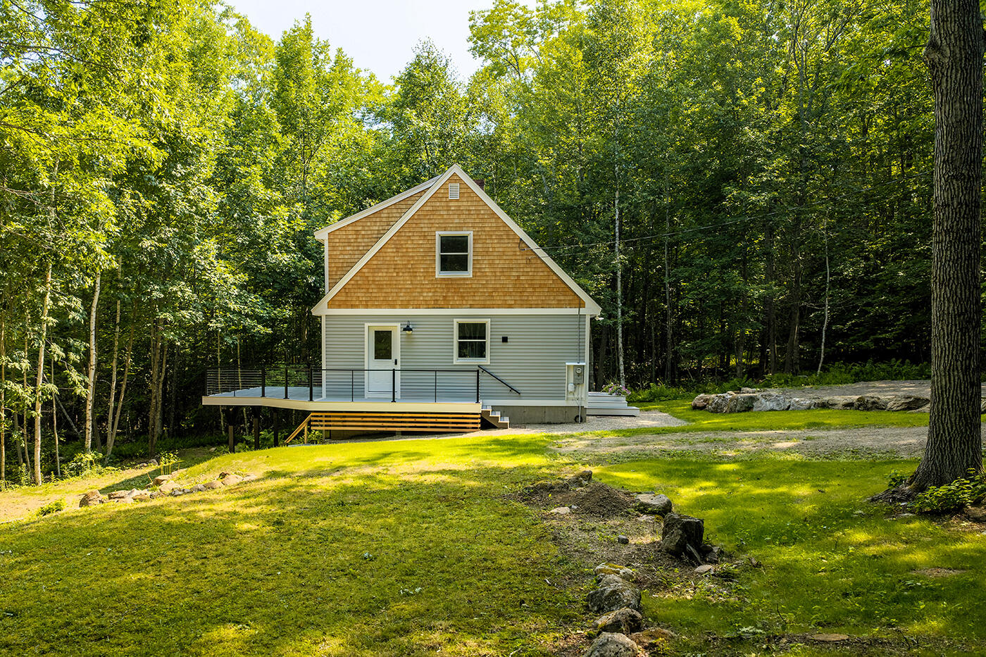 main property photo 23